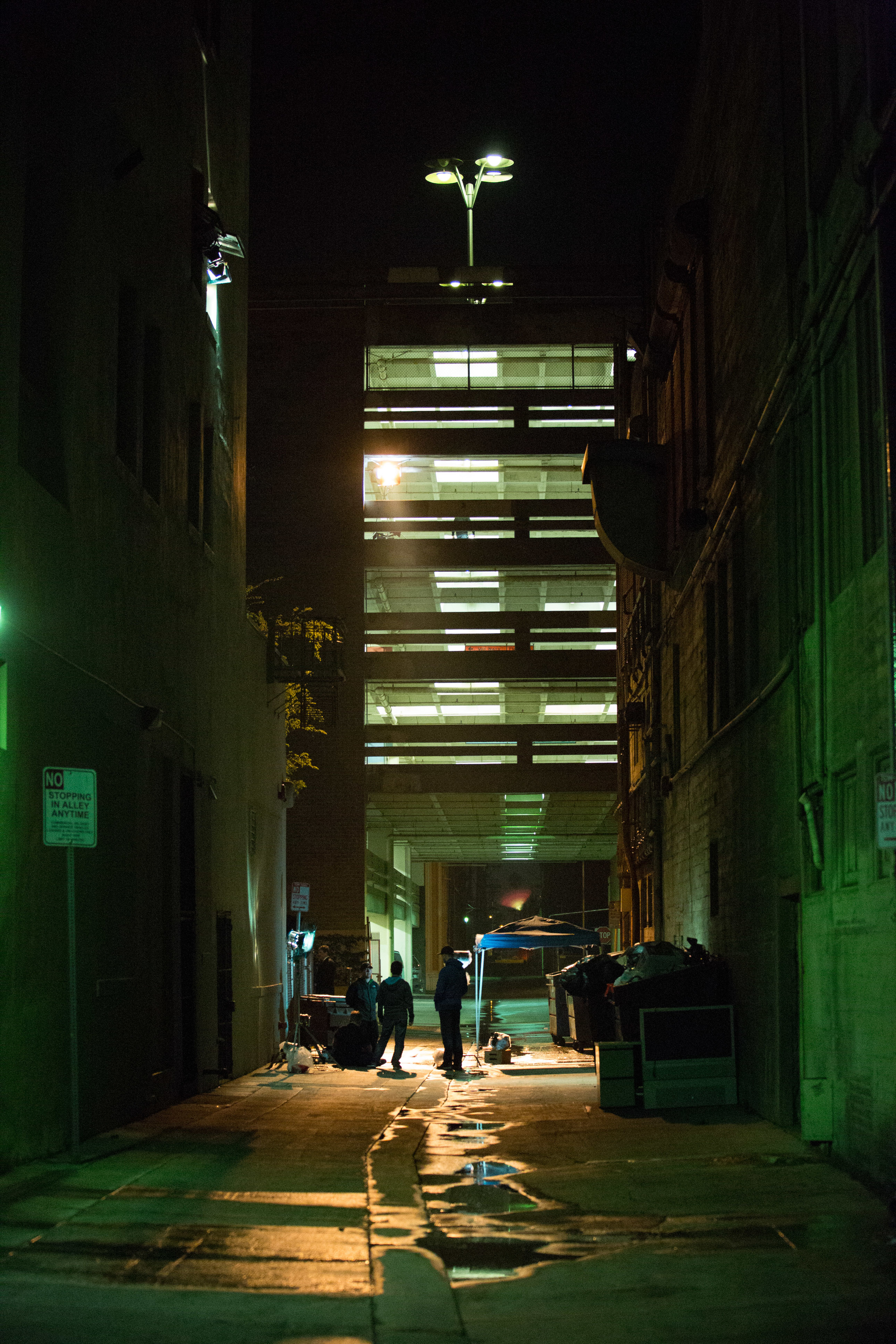 The gorgeous, grimy alleyway in Downtown Fresno.