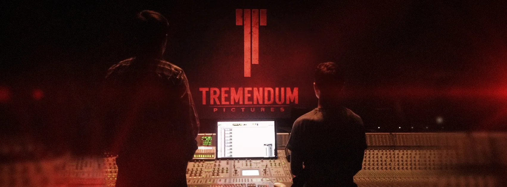 Tremendum Header 2.jpg