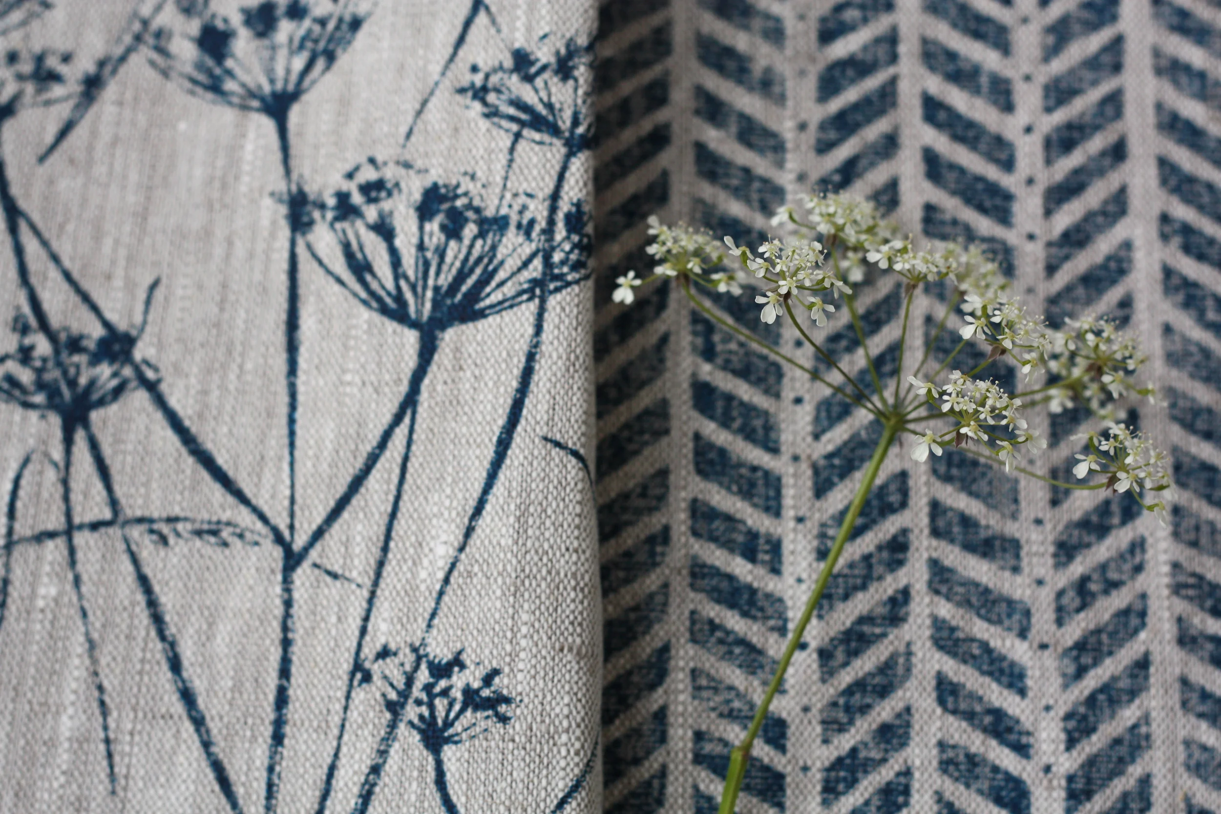 Adlington Cowparsley and Mottram Meadow linen fabric