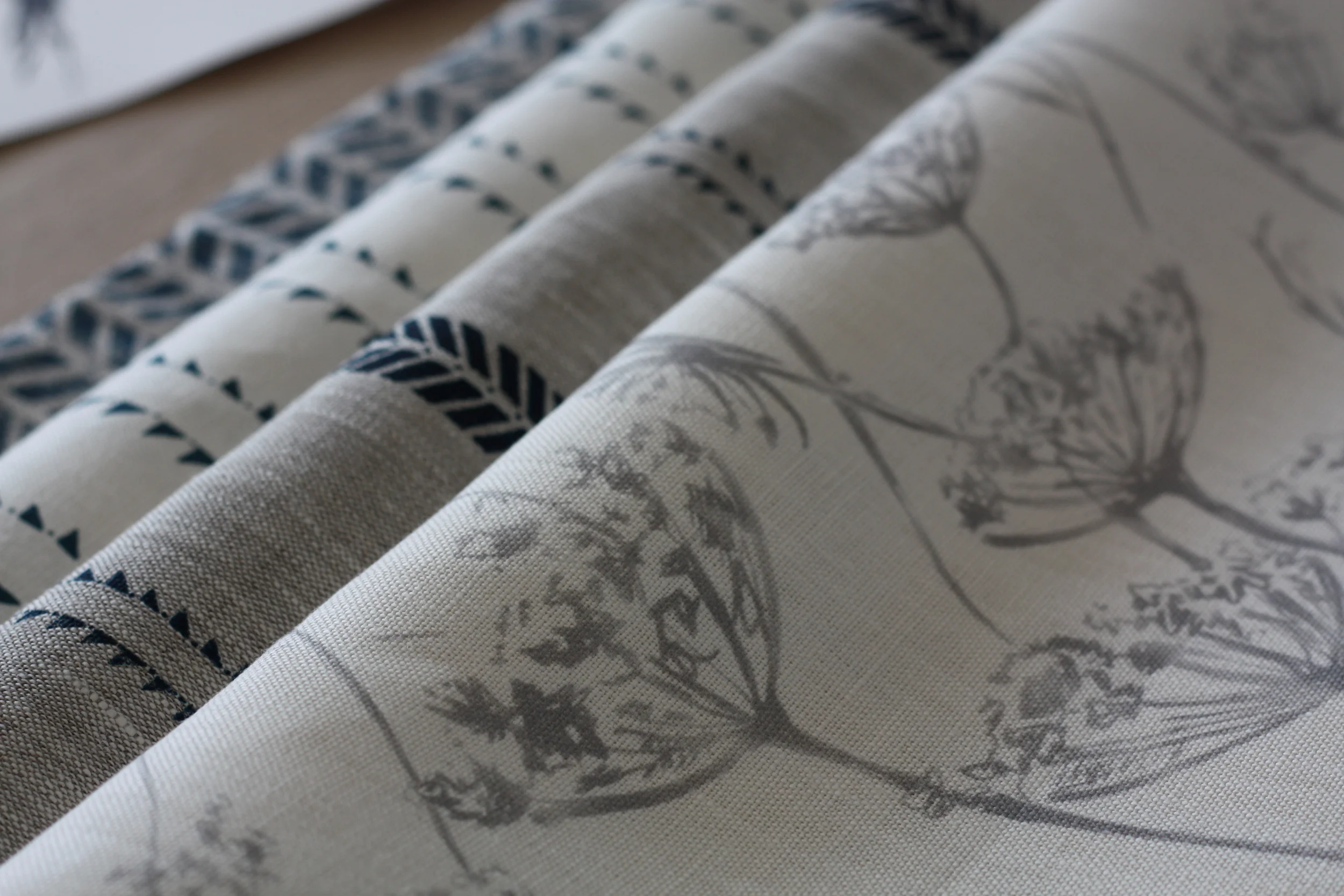 Coastal Cowparsley Fabric