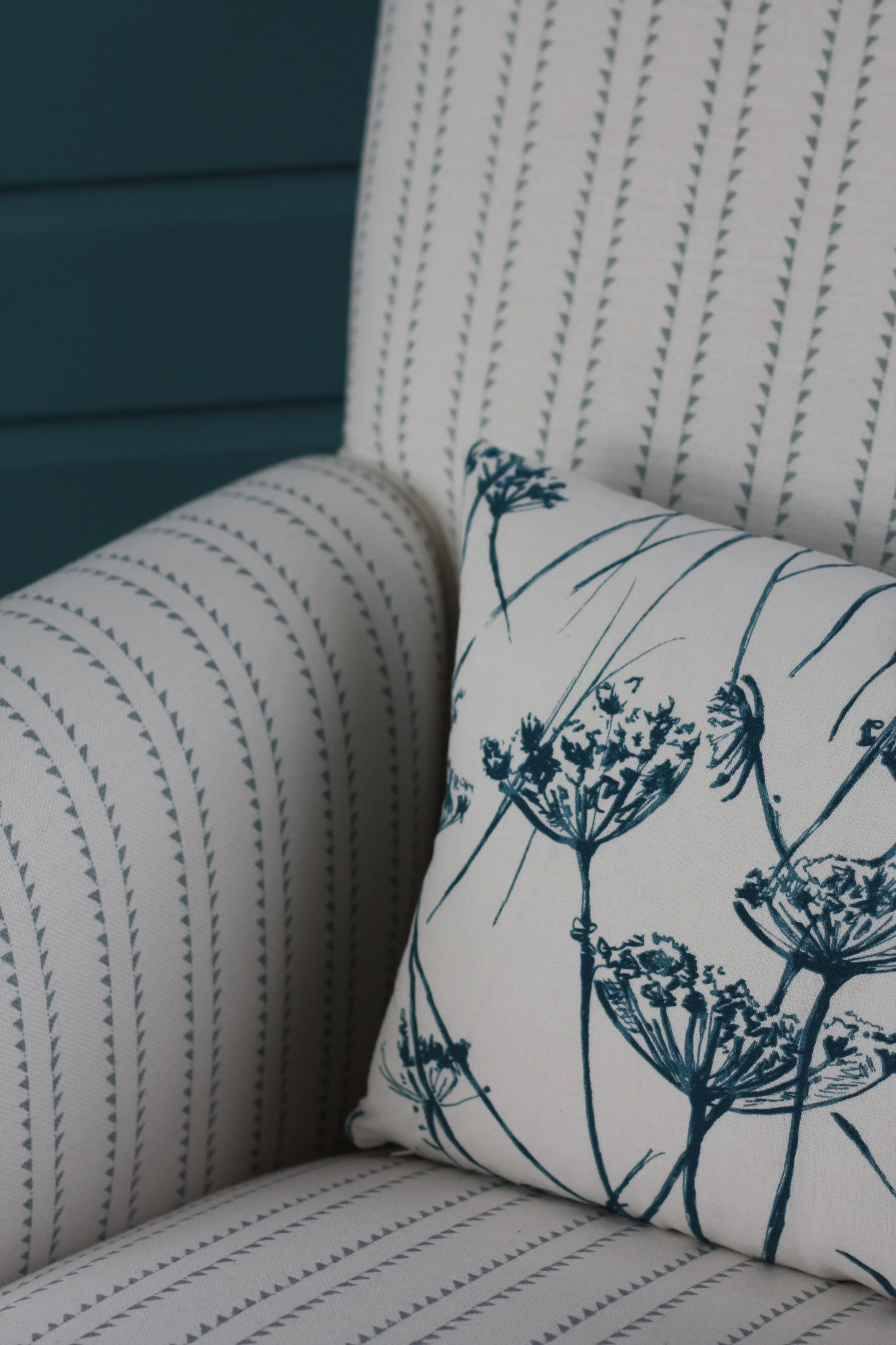 Putsborough Cowparsley Cushion