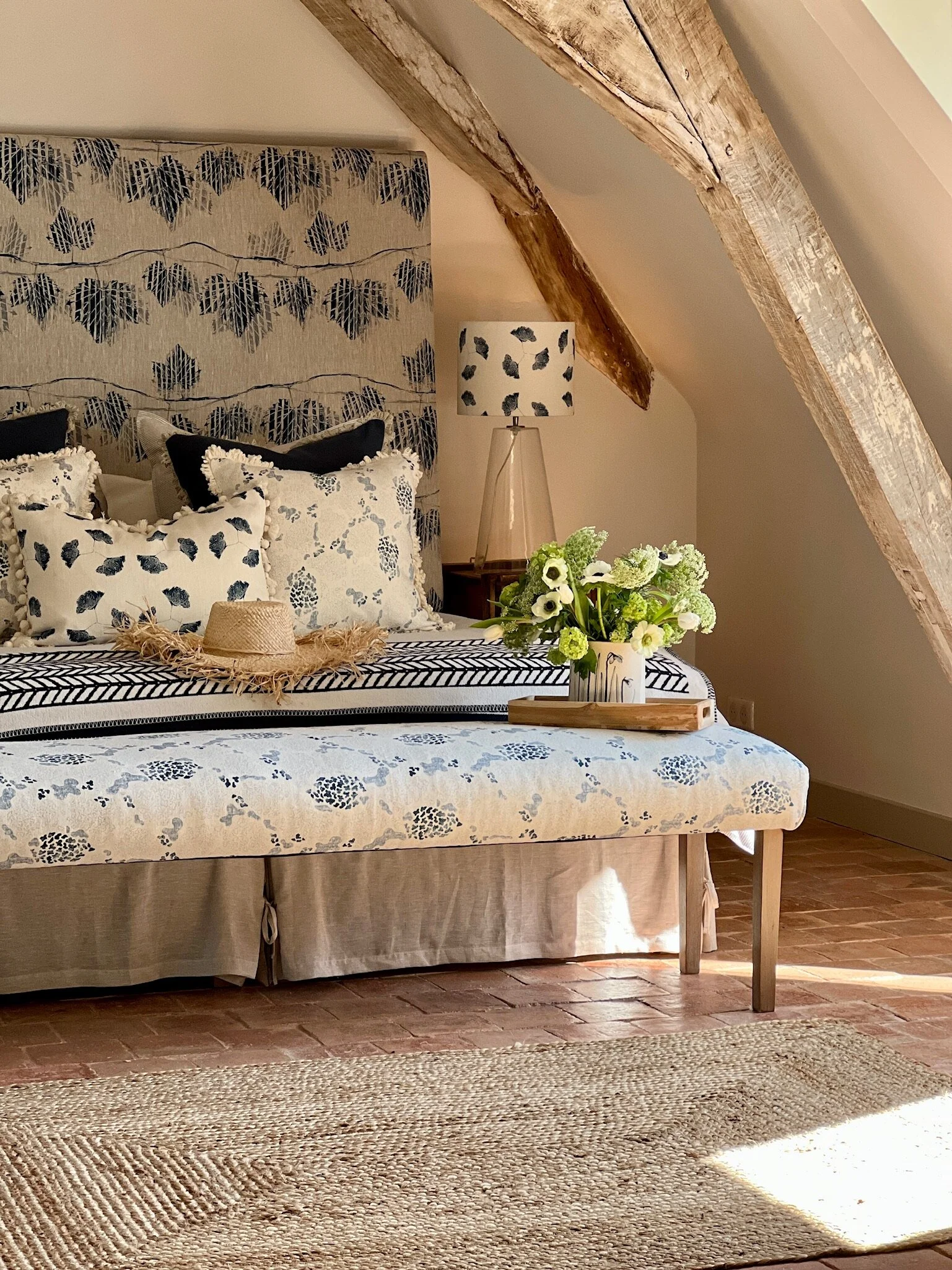 2A0A822A-DA57-4688-86A4-D3A0A5700F8B