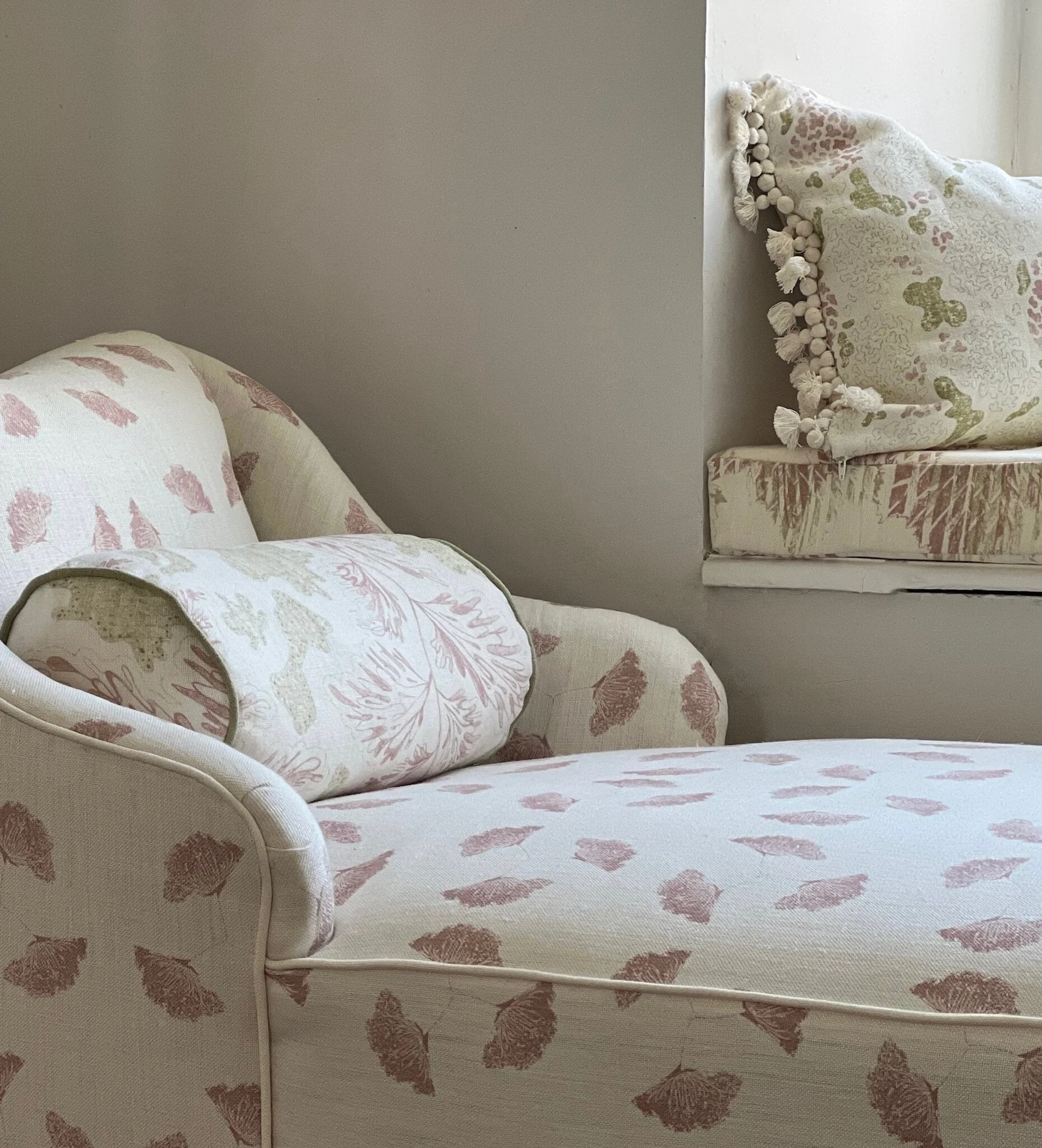 ADEC4EDF-F1EB-4102-B18A-486BF9196140