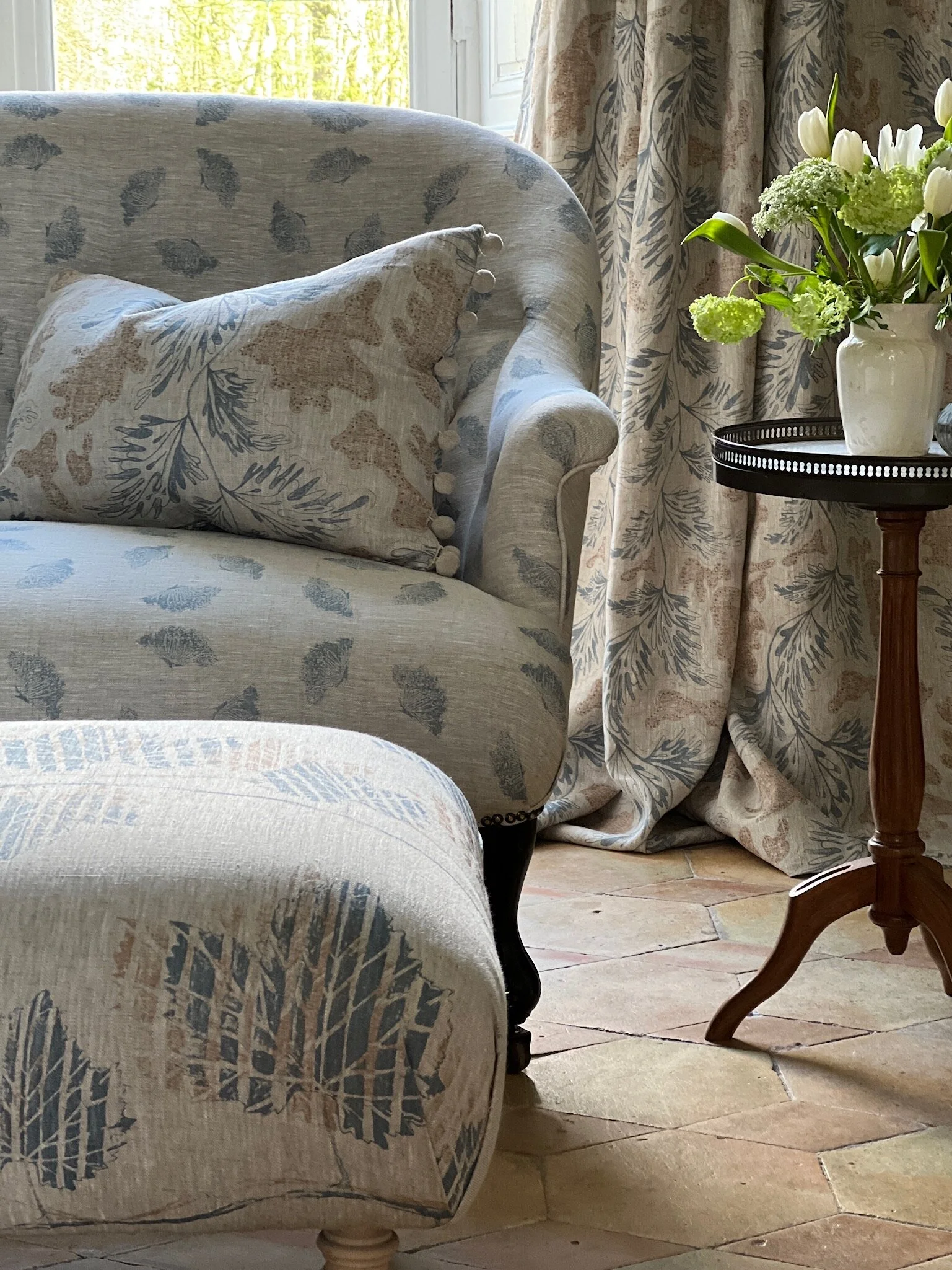 JARDIN AMBROISE Chateau Blue and Rust Cushion with pompom trim