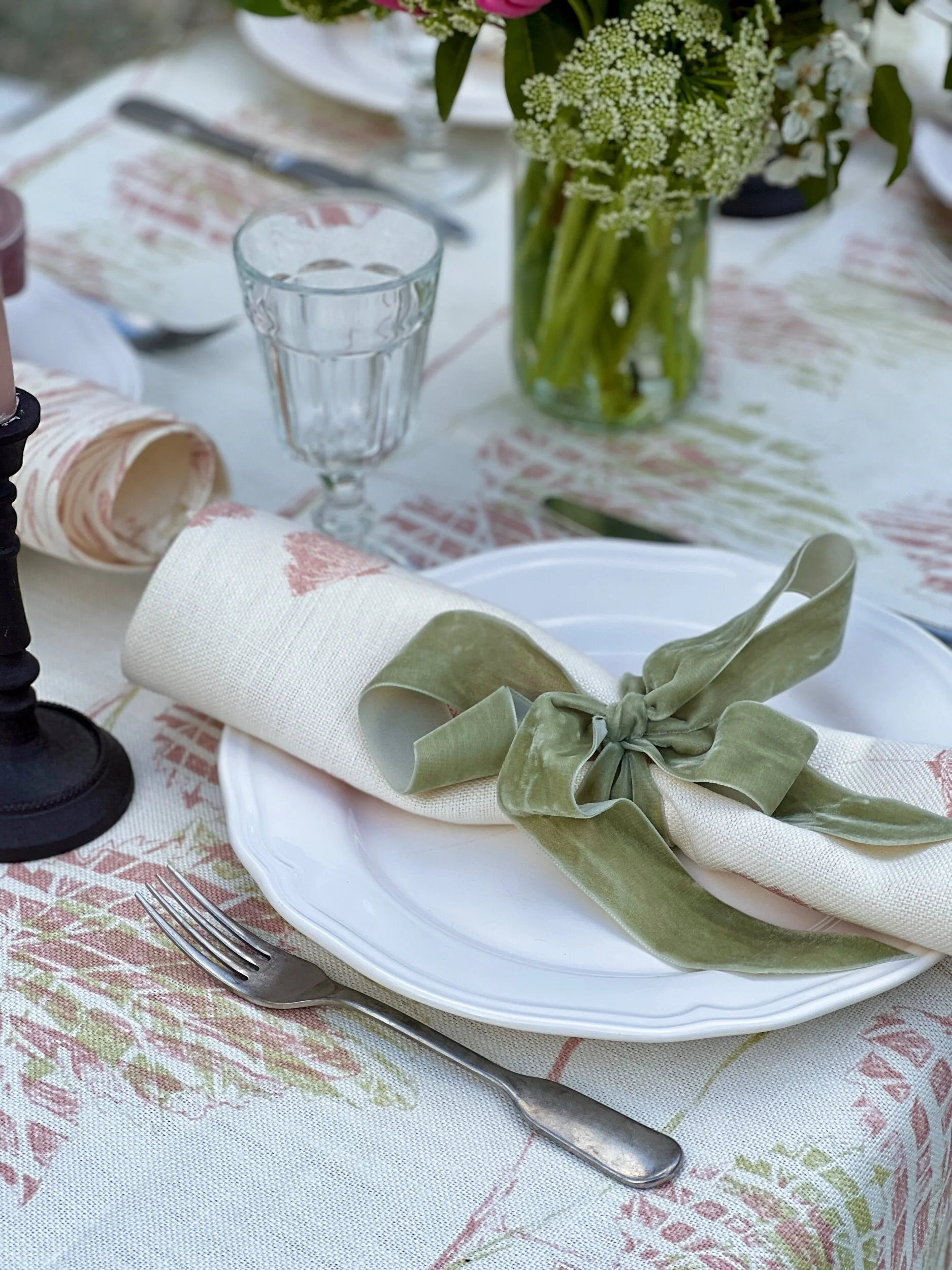 4247E5C2-1CA7-4F2D-A6EC-4D43E5ED2A19