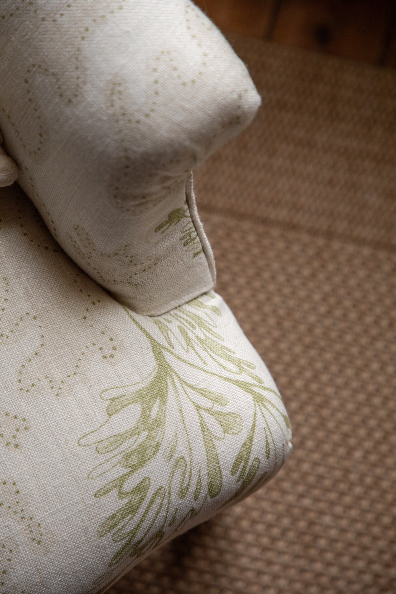 E065B139-34E9-4AF0-80EA-1FC5C5290AC8