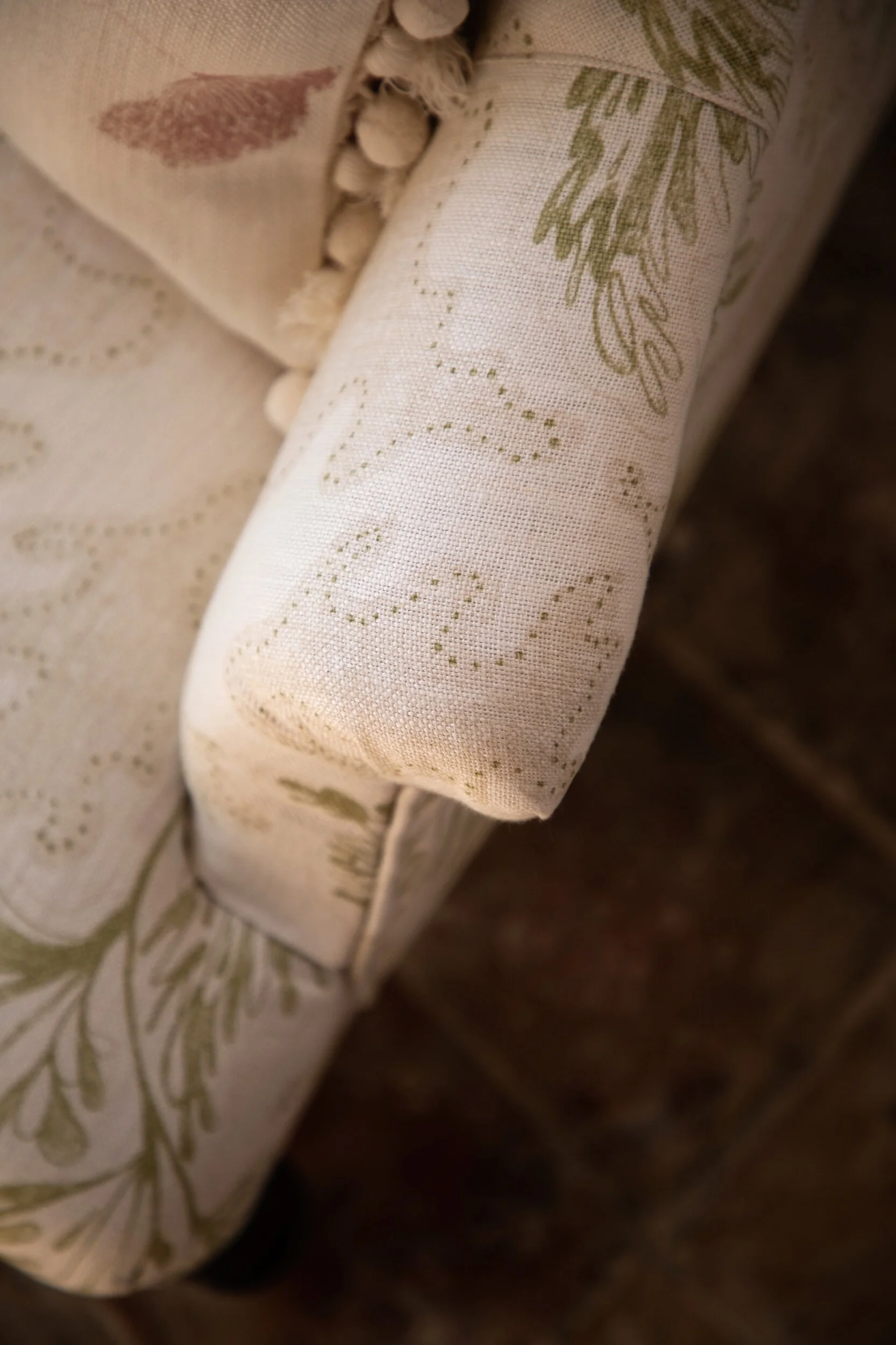 16885FF0-FE16-45DF-B227-F1F6E5310AE9