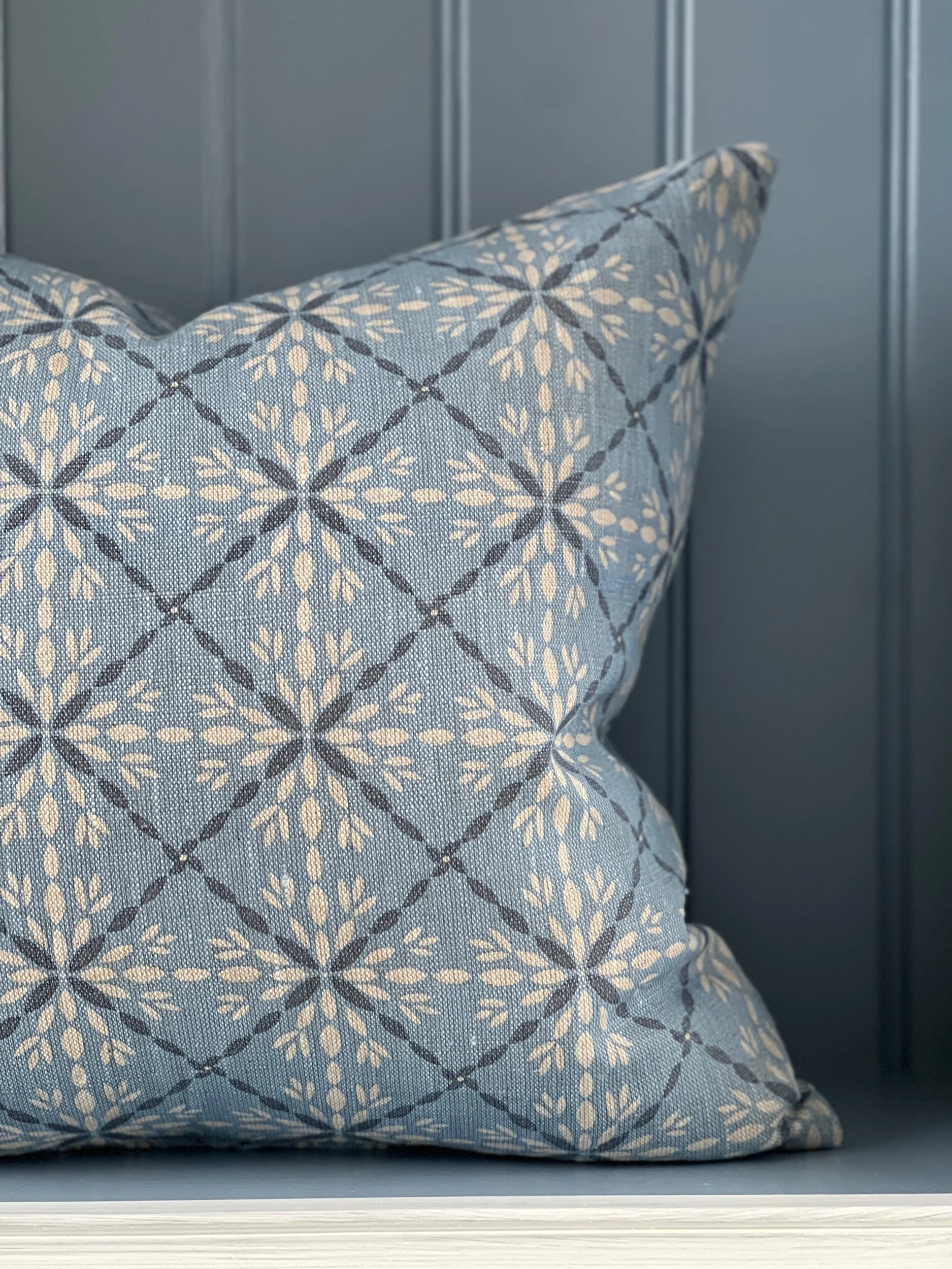 5EB9CADB-53BF-4B57-BF7D-5FCA09A6B3E6