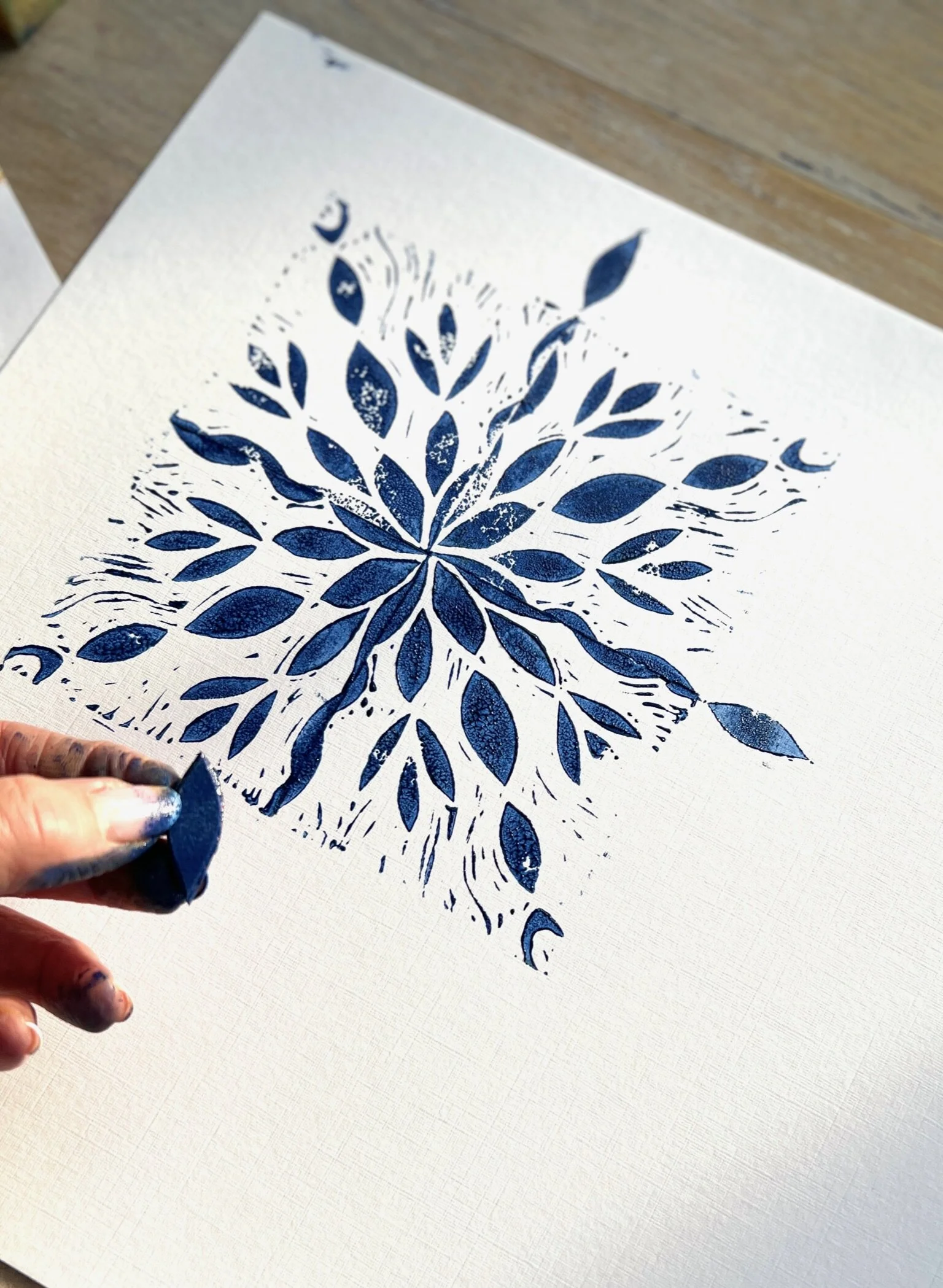 DA752FC1-737A-410F-8D1F-8242976330DF