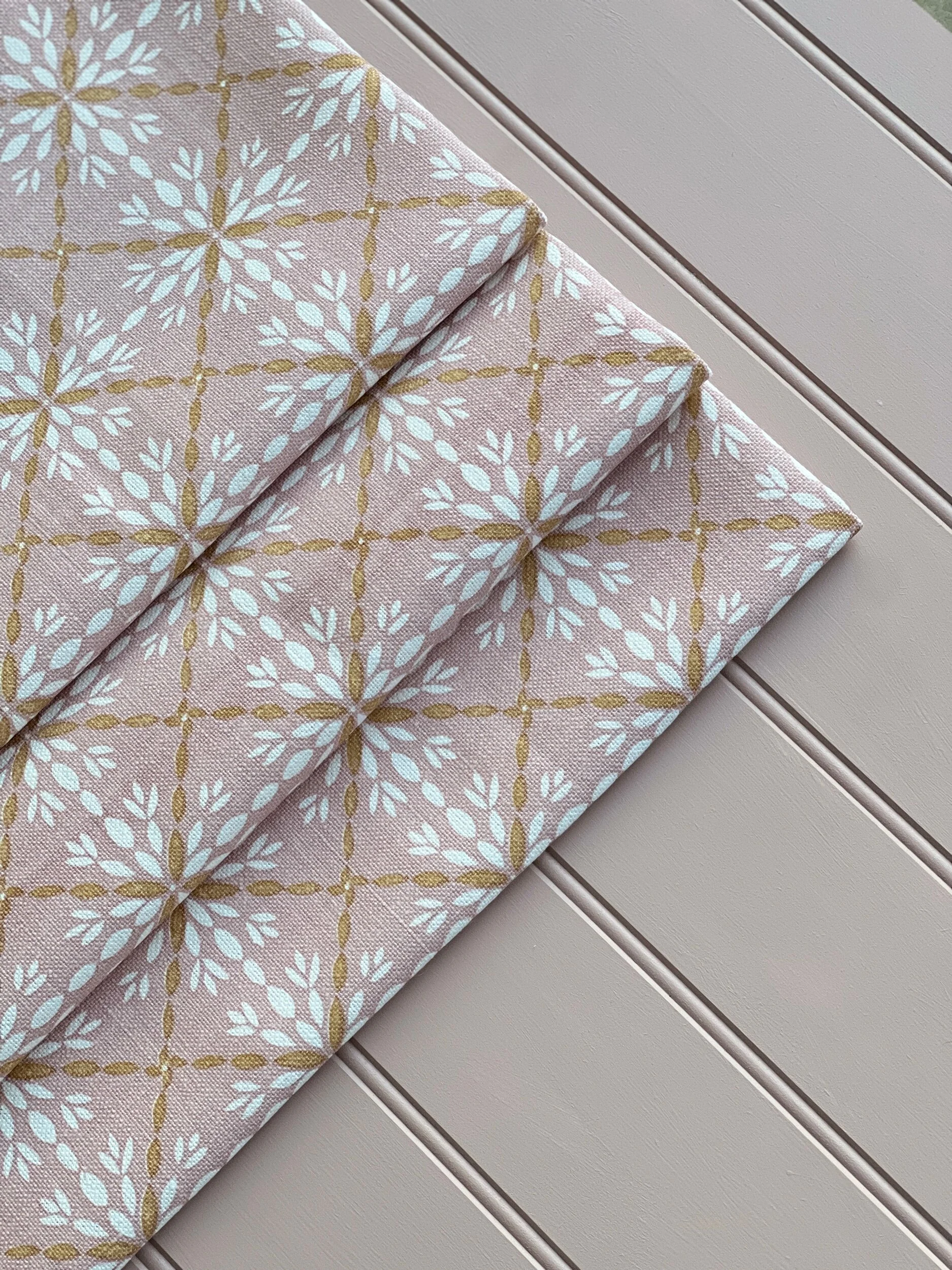 6791BCFE-D37A-4FE8-A23B-8E9FDE5A0F9F