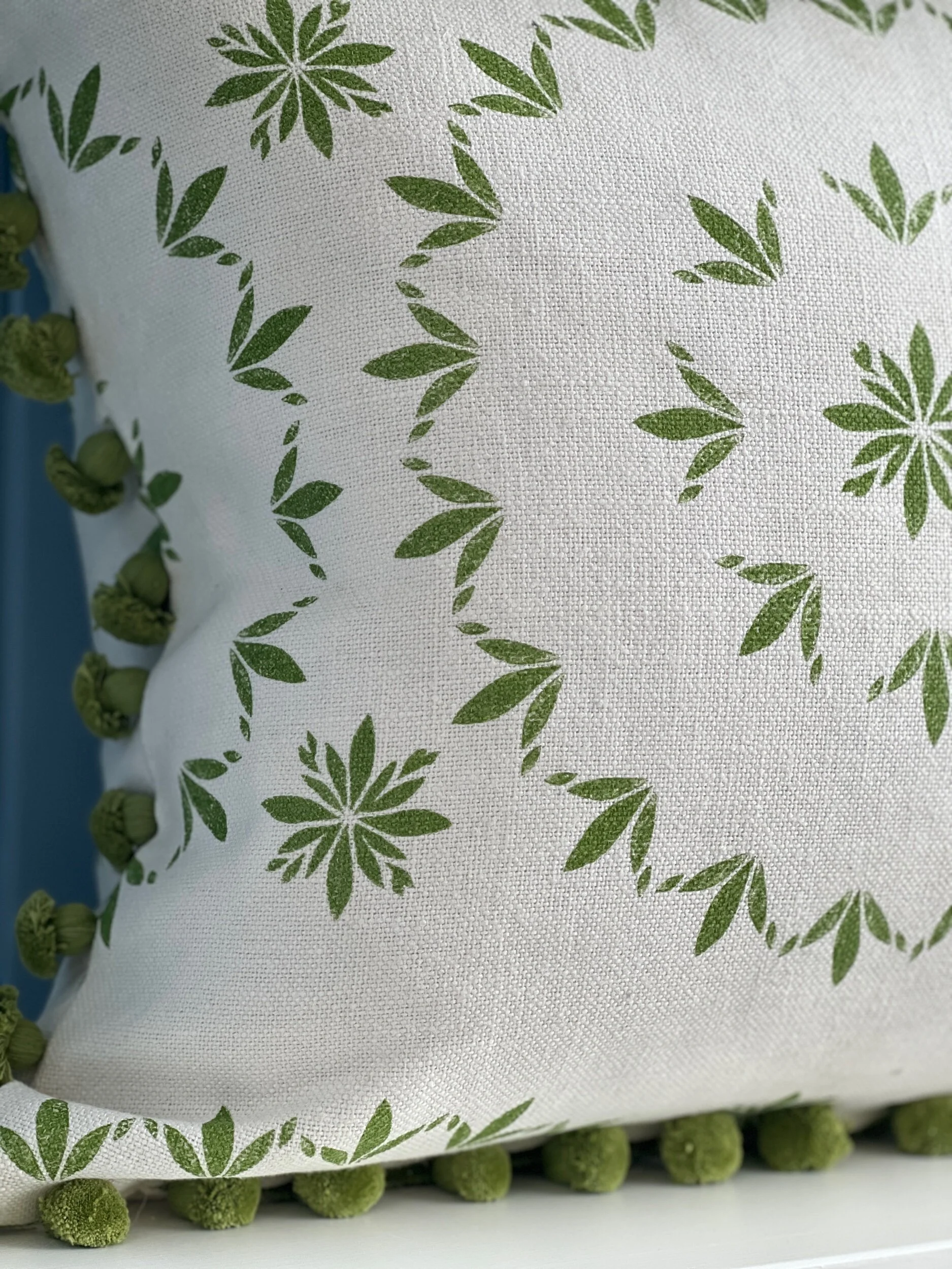 979B8751-65EA-4DBE-BFA4-A987826F8D86