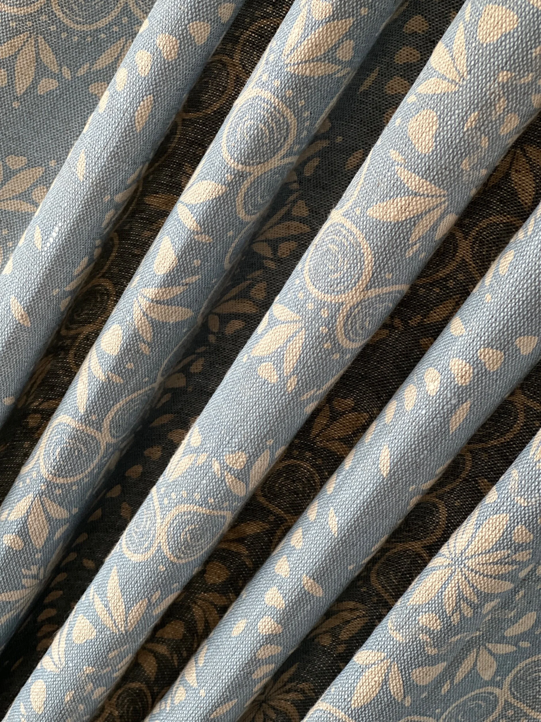 AE5AF8C7-6270-44F3-AF59-04CAAAEA7EF9