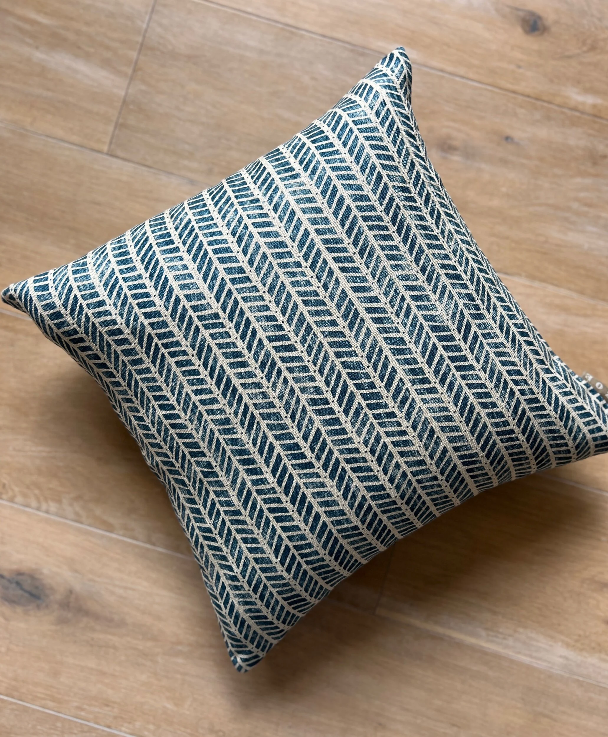 A385BA72-CBE7-4AA7-8BBE-2092660A9E0E