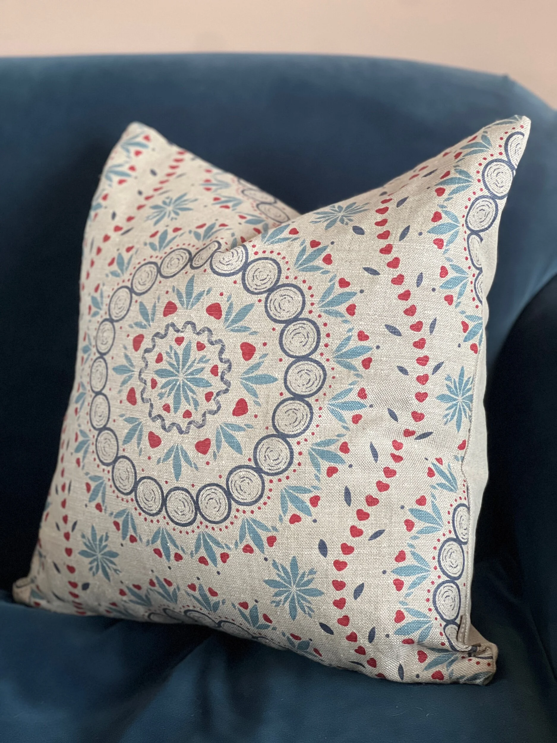 FE86CDFE-D5AA-4BB1-B9D4-C2A4A7119C1F