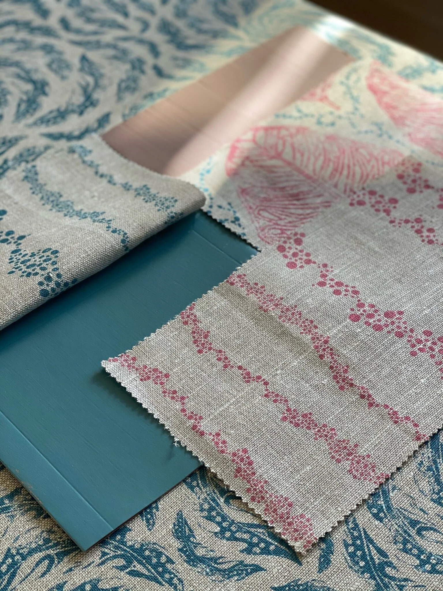Scheme of the week - Aqua &amp; Rock Pink Oatmeal Linens