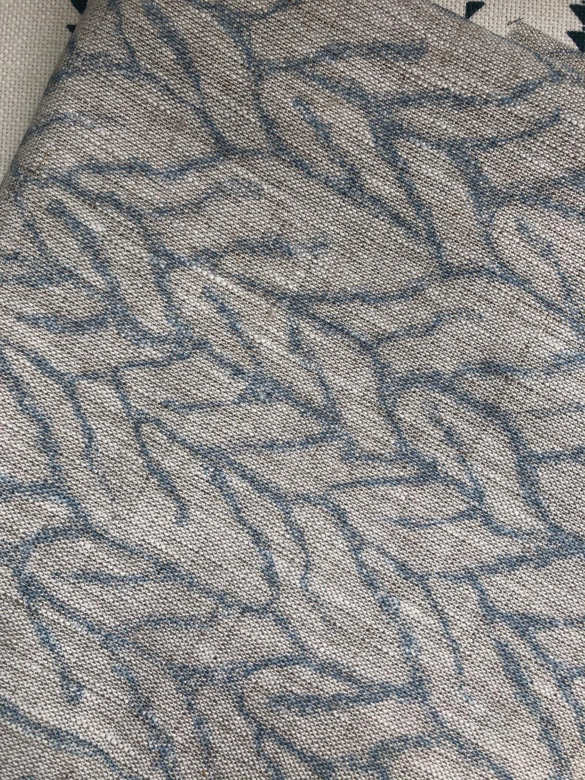 Sea Tangle Chateau Blue on Natural Remnant