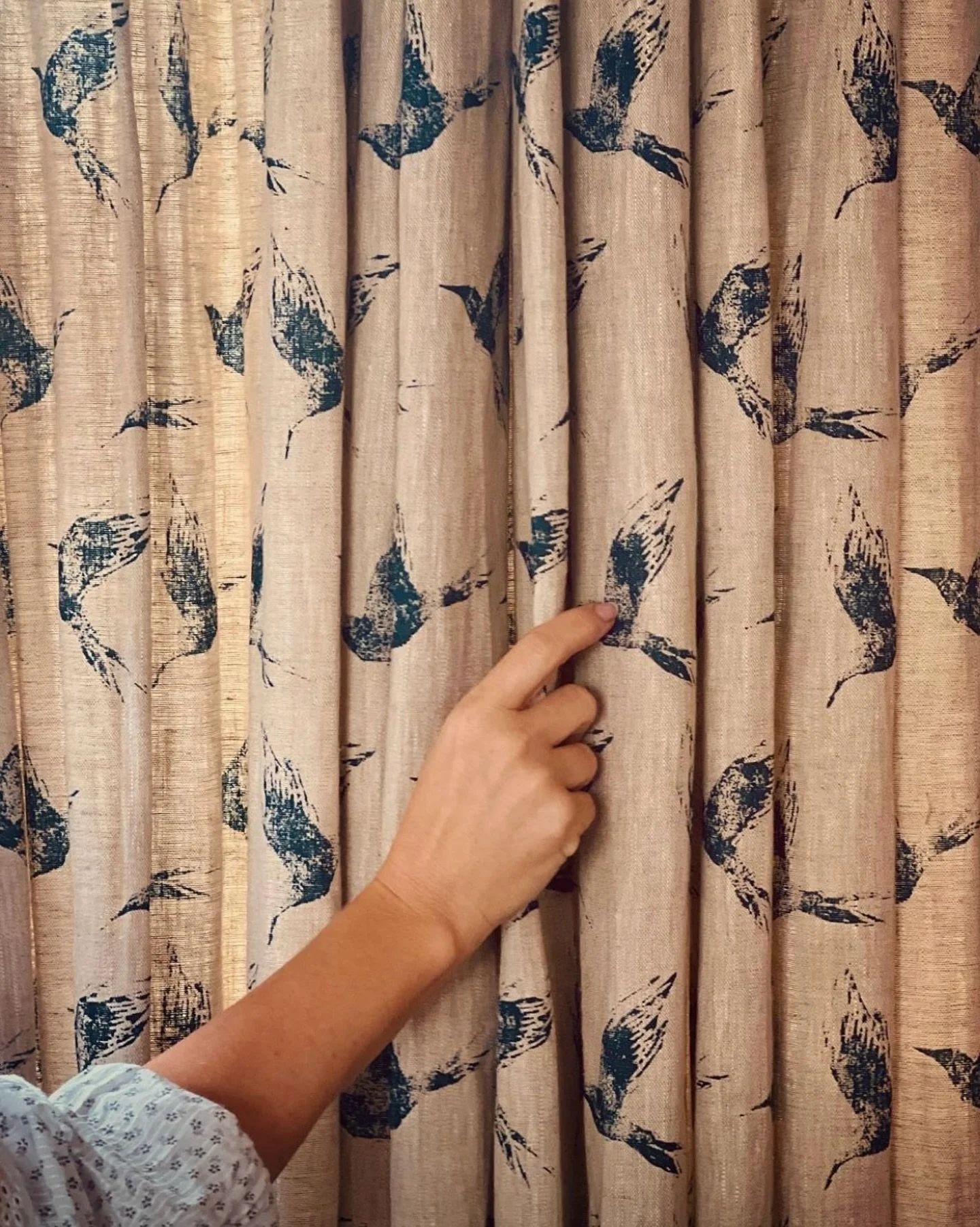 Classic printed linen.  My first ever lino carved design! 
Our little Bollin Bird print makes beautiful curtains in Inky Sky. 
#zoeglencrossfabric
#printedlinen
#linencurtains
#curtainsmadetoorder