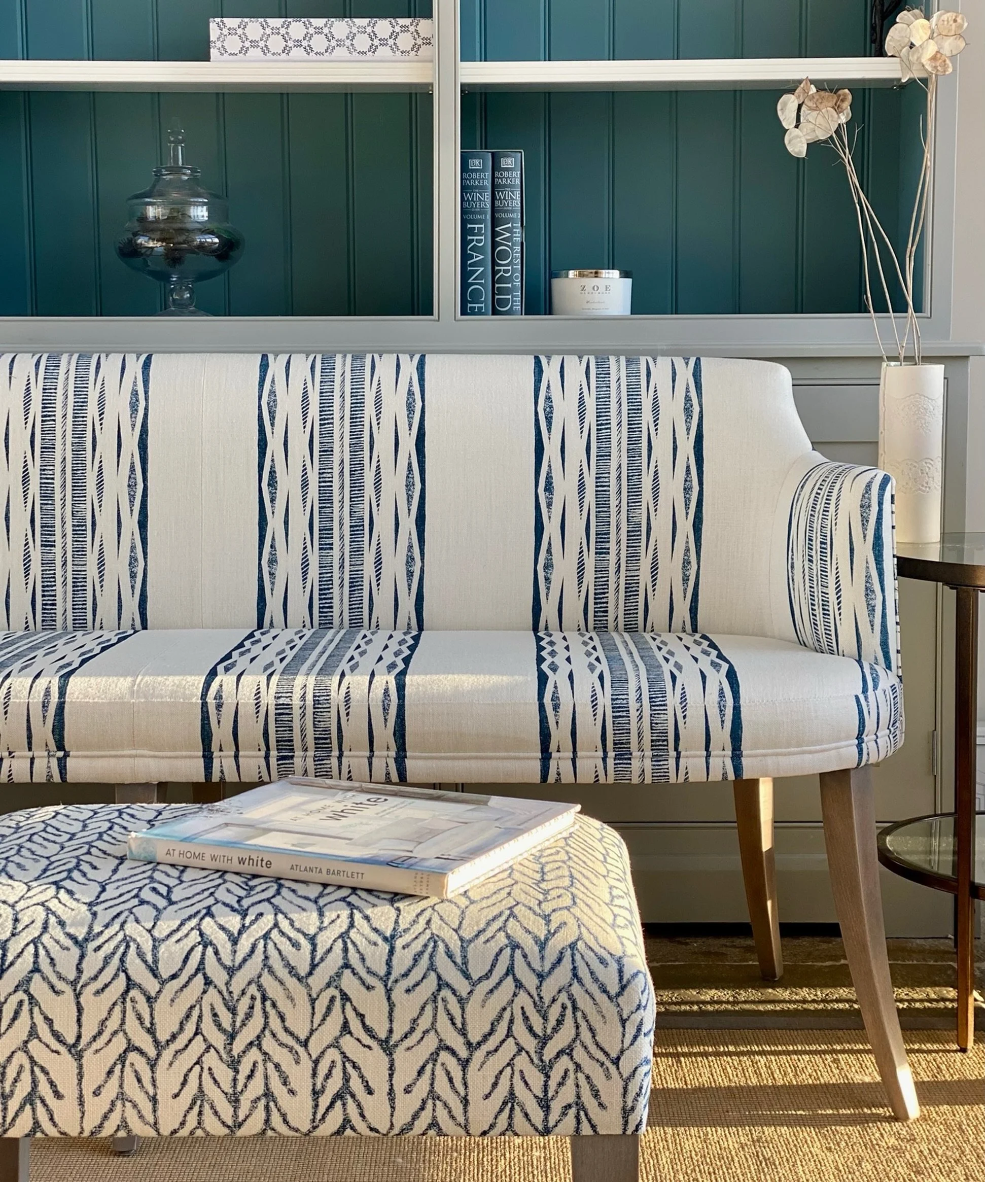 Summer in fabric! ☀️

It may be lashing with rain outside here at home but this pic from our Zoe &amp; Bee @osborninteriors collection definitely gives us summer vibes. 

Bench upholstered in Willow Mesh Inky Sky. 
Stool upholstered in Sea Tangle Ink