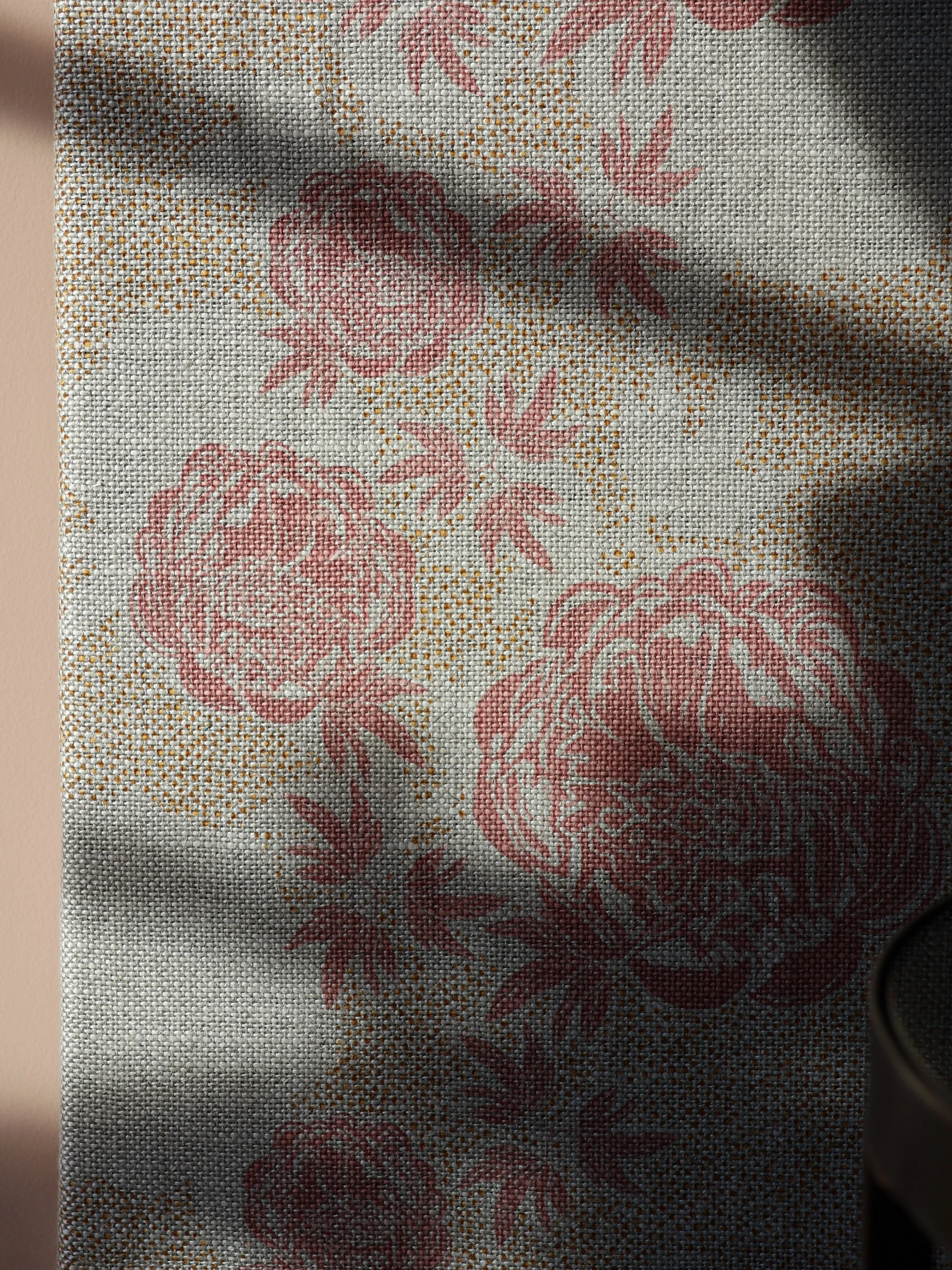 We love to extend the warmth of summer into room schemes at home with warm tones of printed linen. 

Fabrics: 
Peony Echo Terracotta &amp; Ochre
Palma Sol Antique Ochre (negative) 
Ziggy Molinos Toasted Almond
Malla Antique Ochre
Porto Powder &amp; O