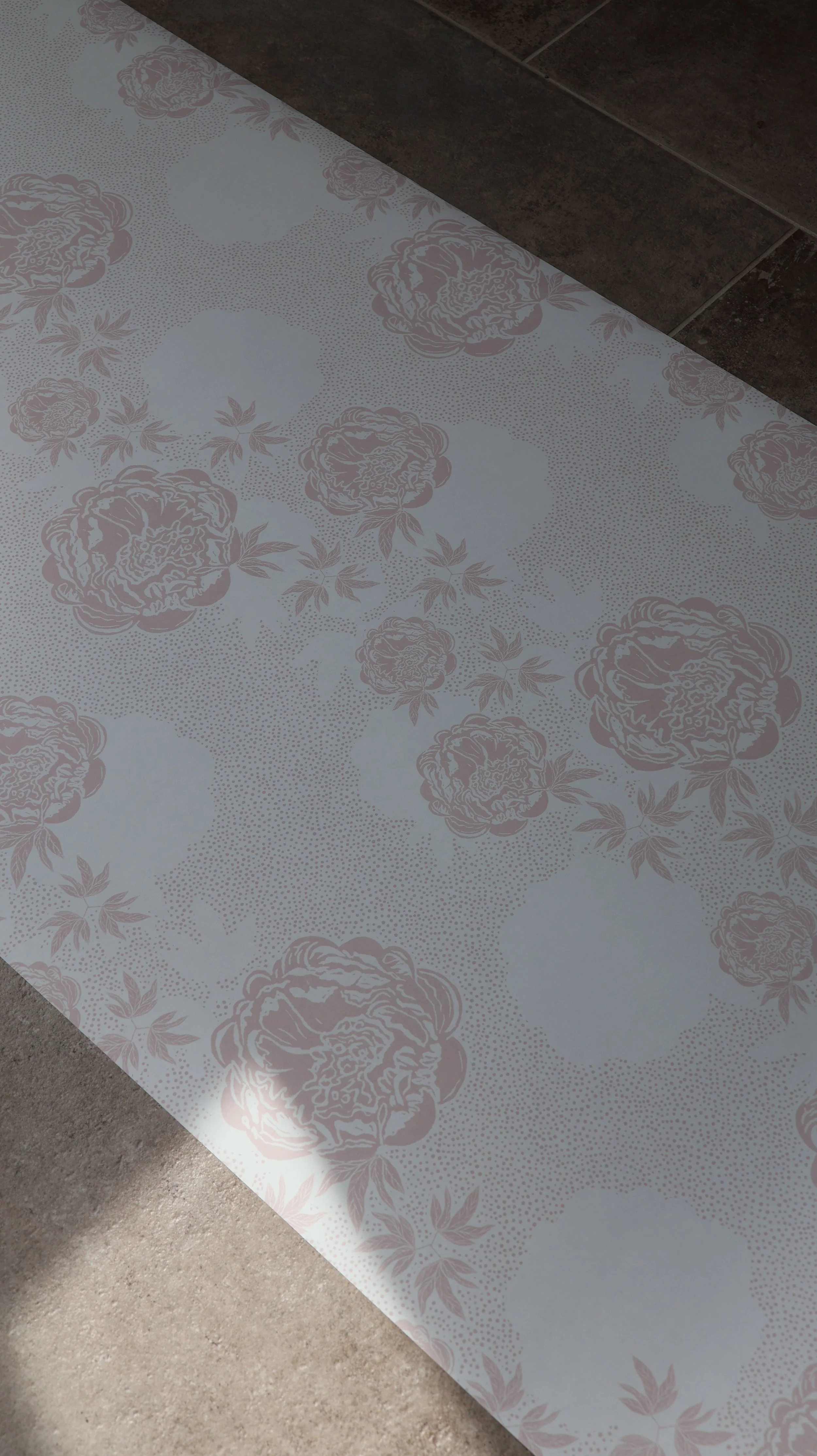 Peony Echo Wallpaper Blush Zoe Glencross linear piece.JPG
