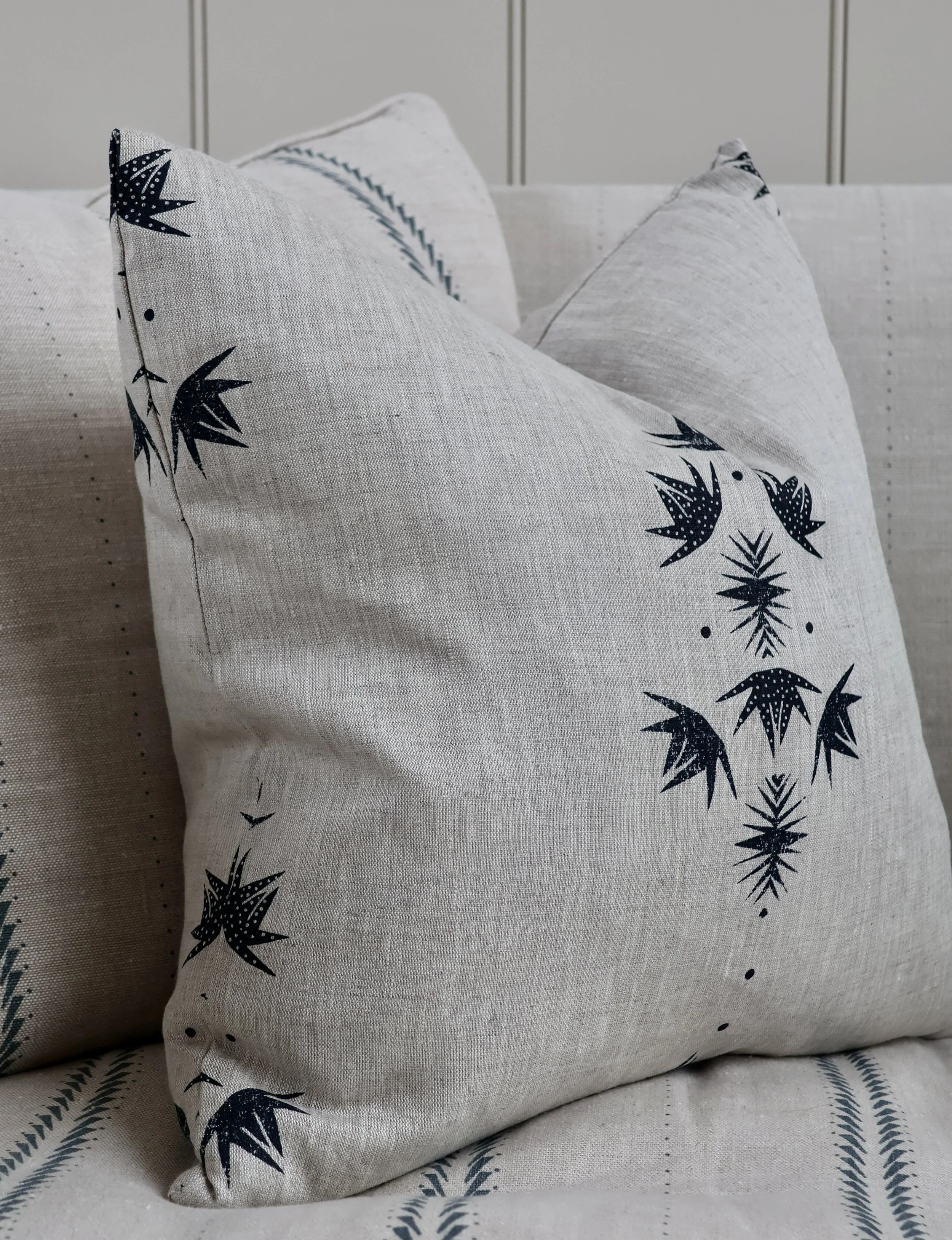 Nordic Trail Pacific on Natural Cushion