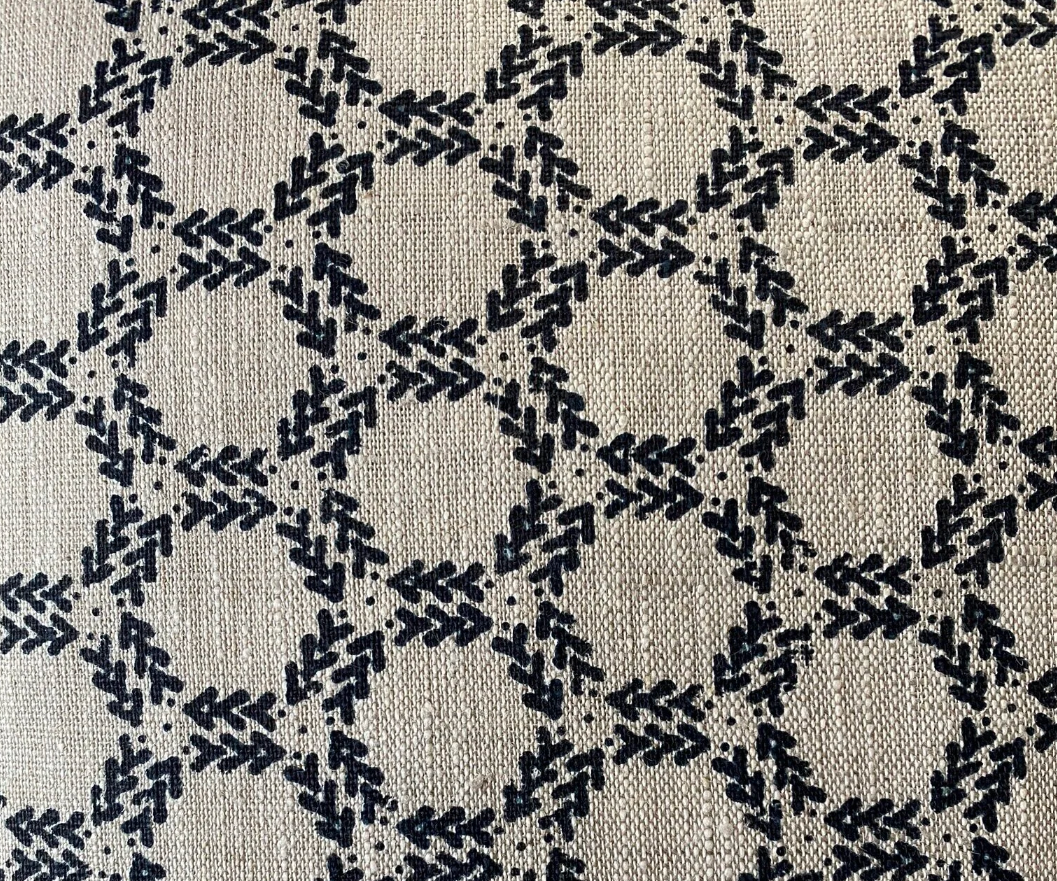 Honeycomb Pacific on Natural.png