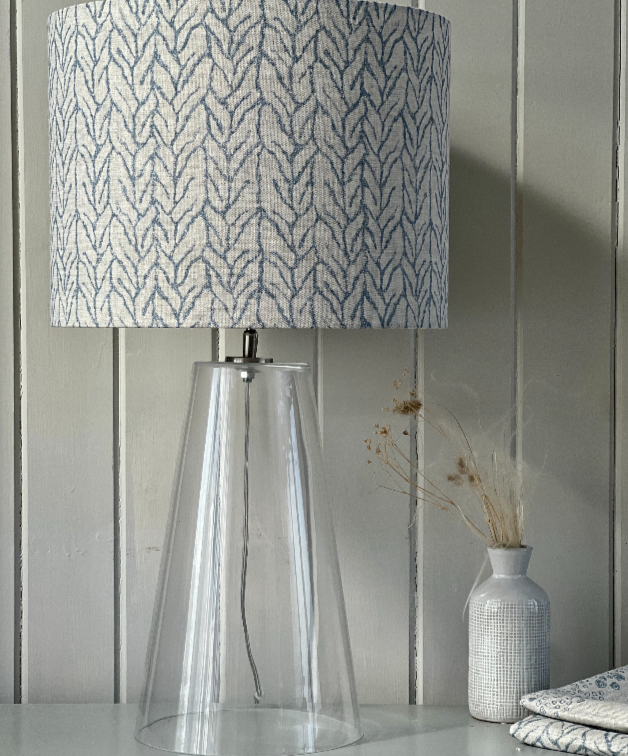 Sea Tabgle Chat Blue Lampshade.png