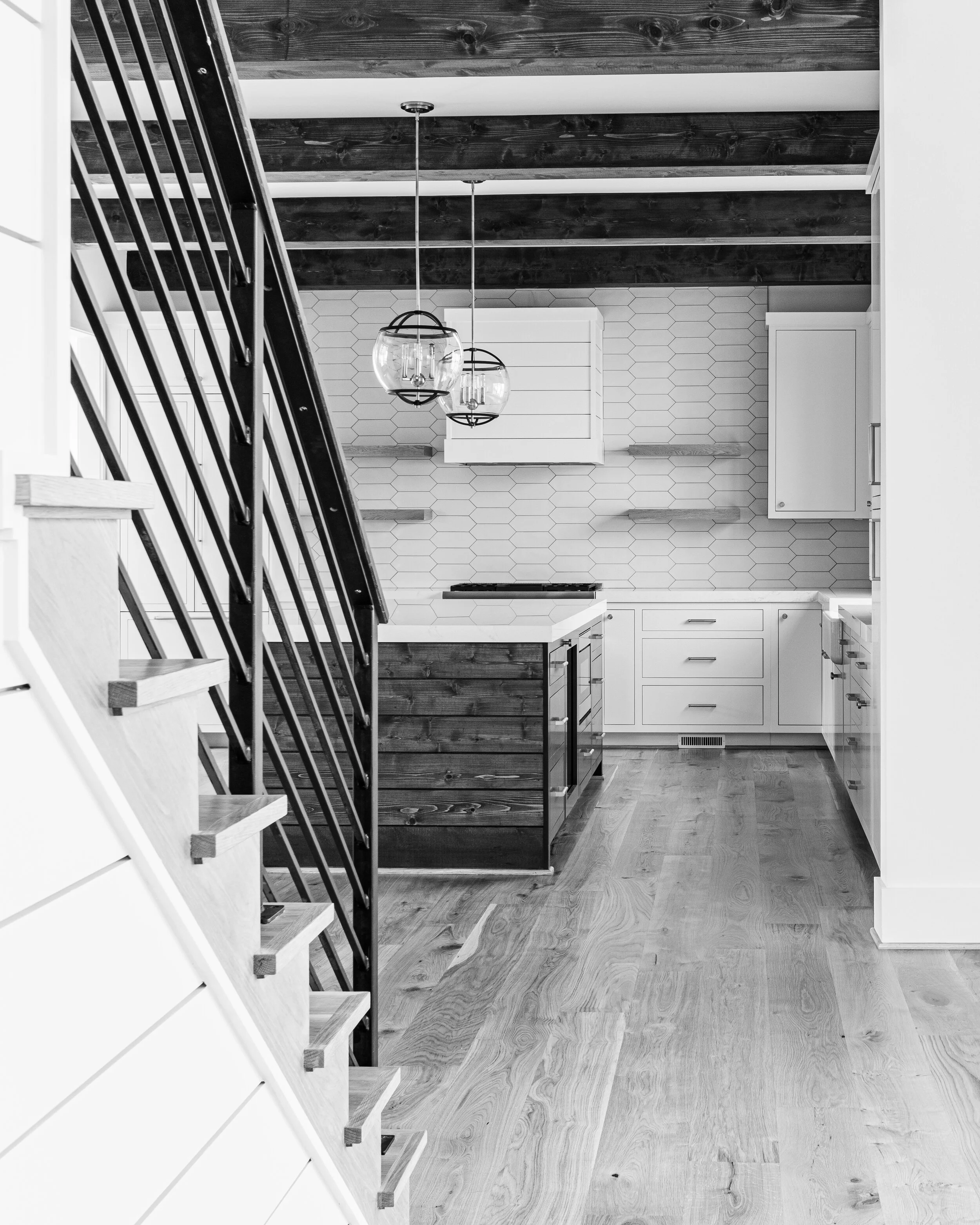 Kitchen_3_BW.jpg