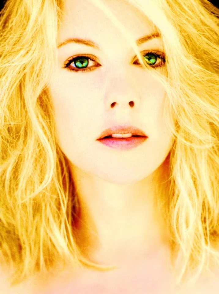 lisa varga_headshot_5.JPG