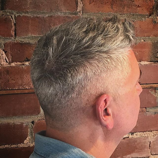 analysts predict silver is on the rise... styled with @grantsgoldenbrand matte dressing. #thedeliisopen now serving #coldcuts #smashedidolshair #stlhair #menshair #stlstylist