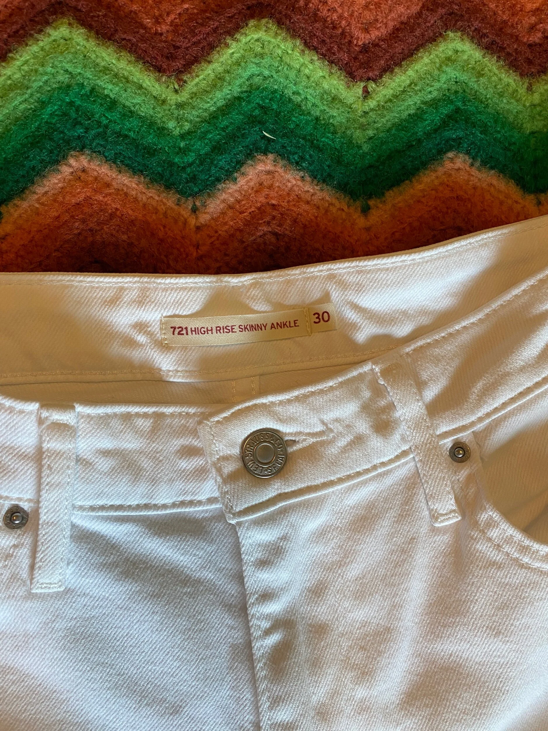 1CFE876D-9B76-4C21-A51F-DB7D0268798F