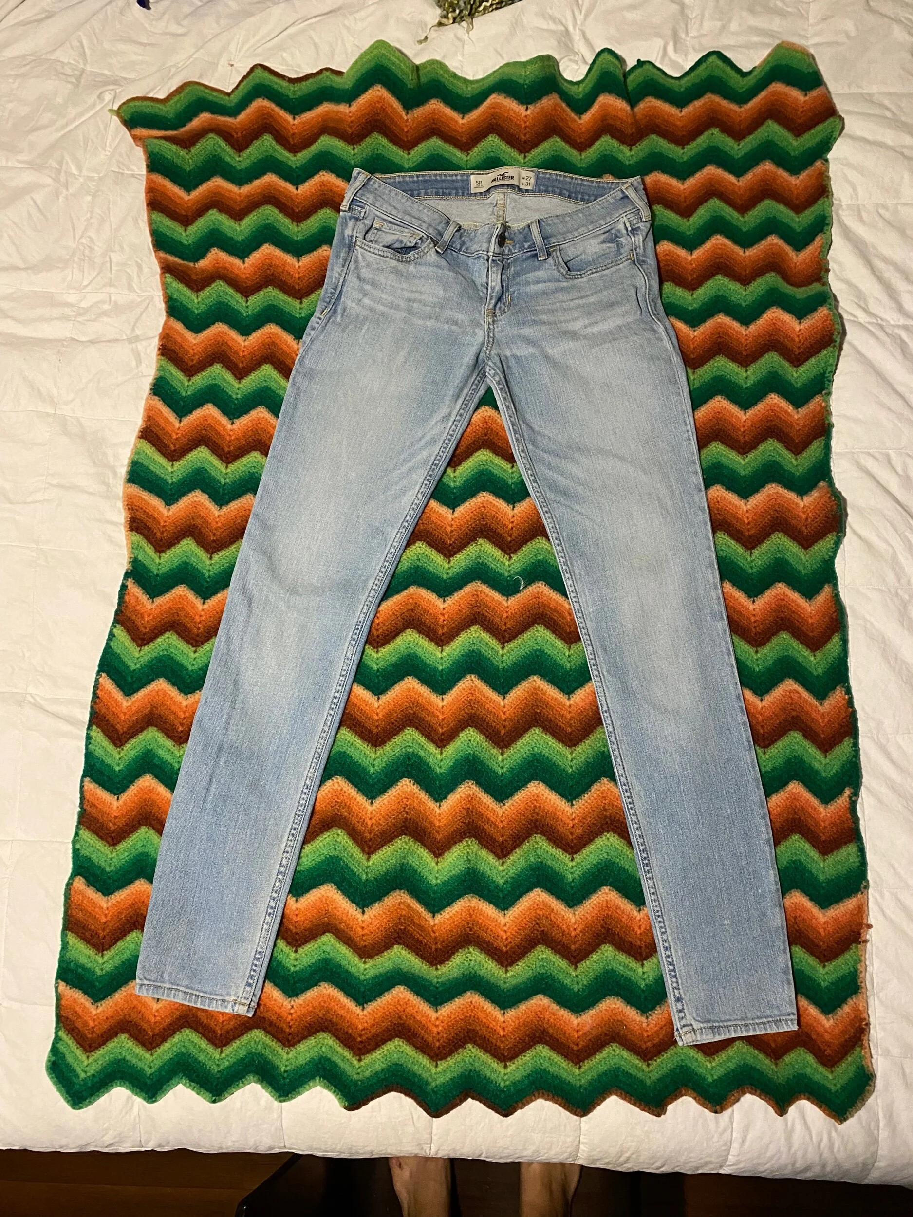 98B458C7-A43F-4EC2-A629-9B8A989FA8A8