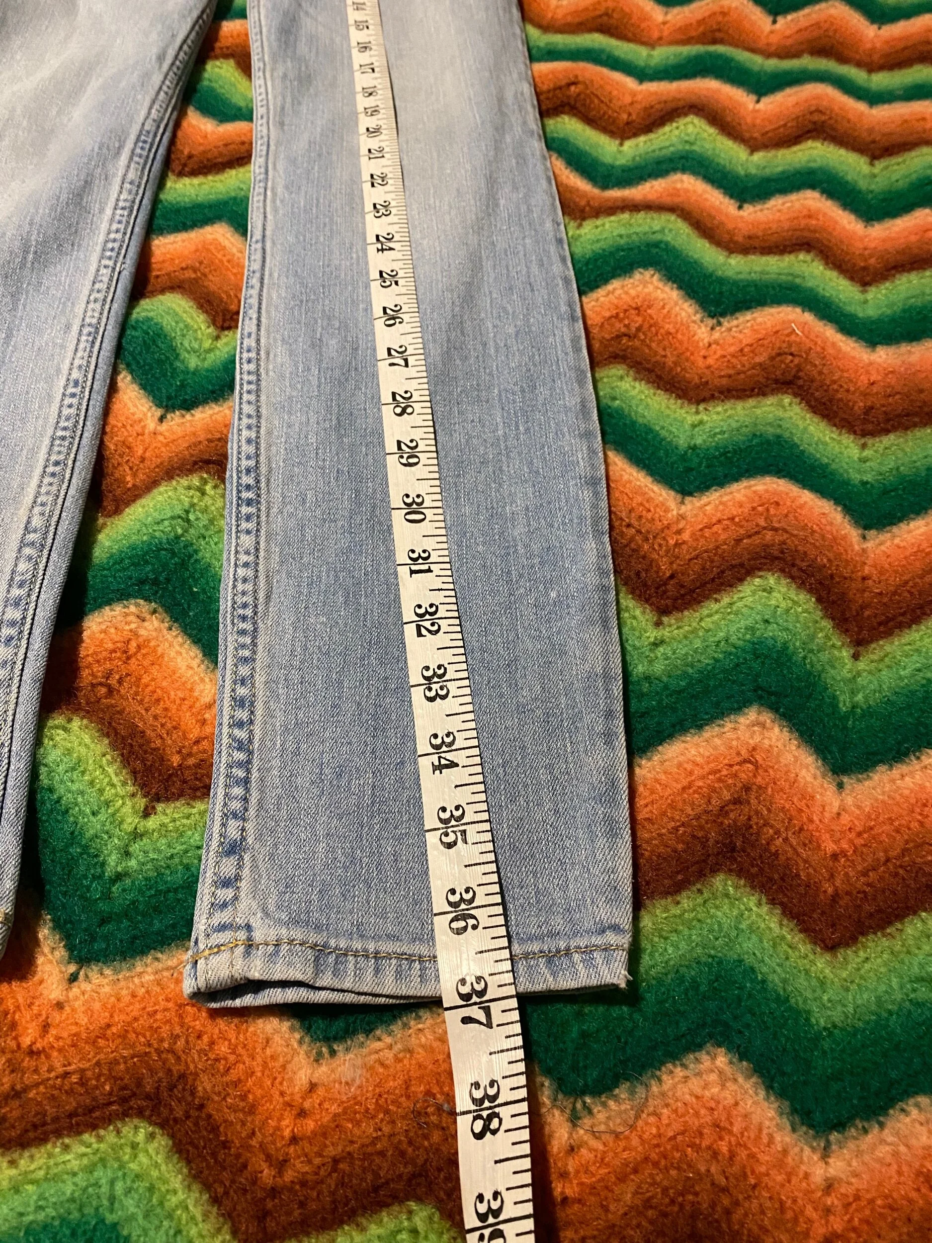 3B472518-0BA0-48C4-B2BE-9EC4C0F7F3D0