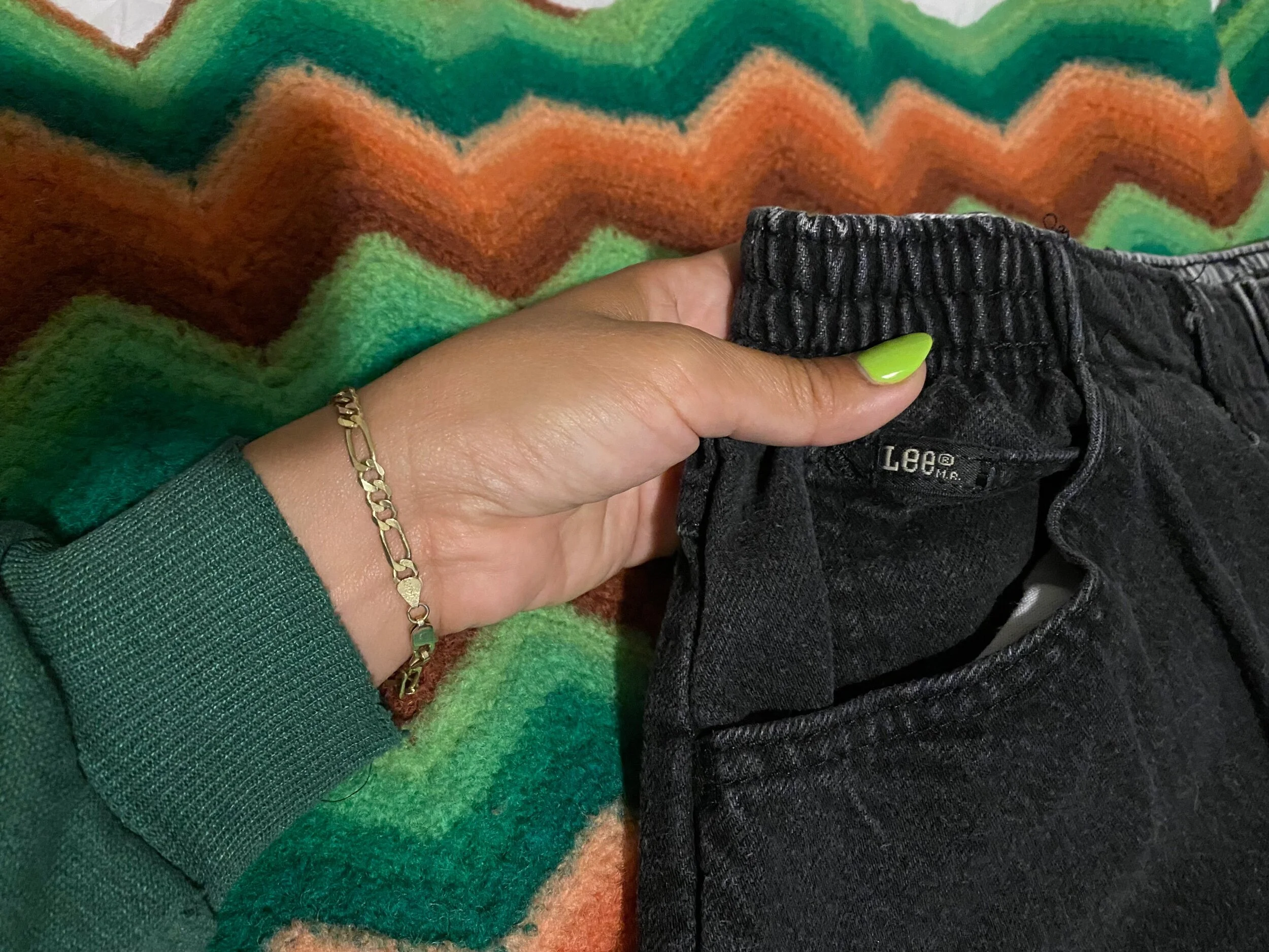 F5C227B0-9C50-46F7-960F-9547467CF963