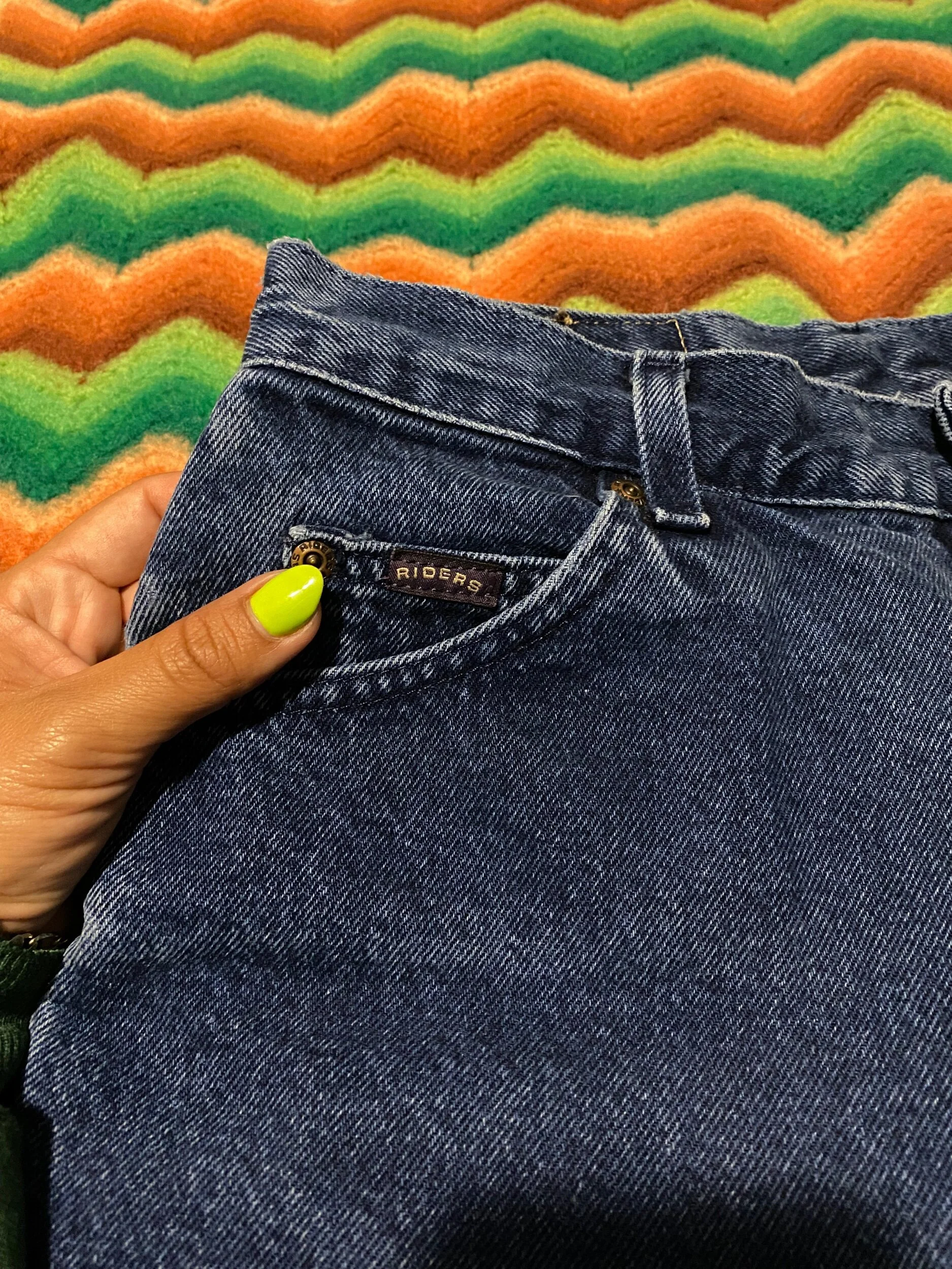 AD9F3493-C04C-4308-A948-27ECE54FA82F