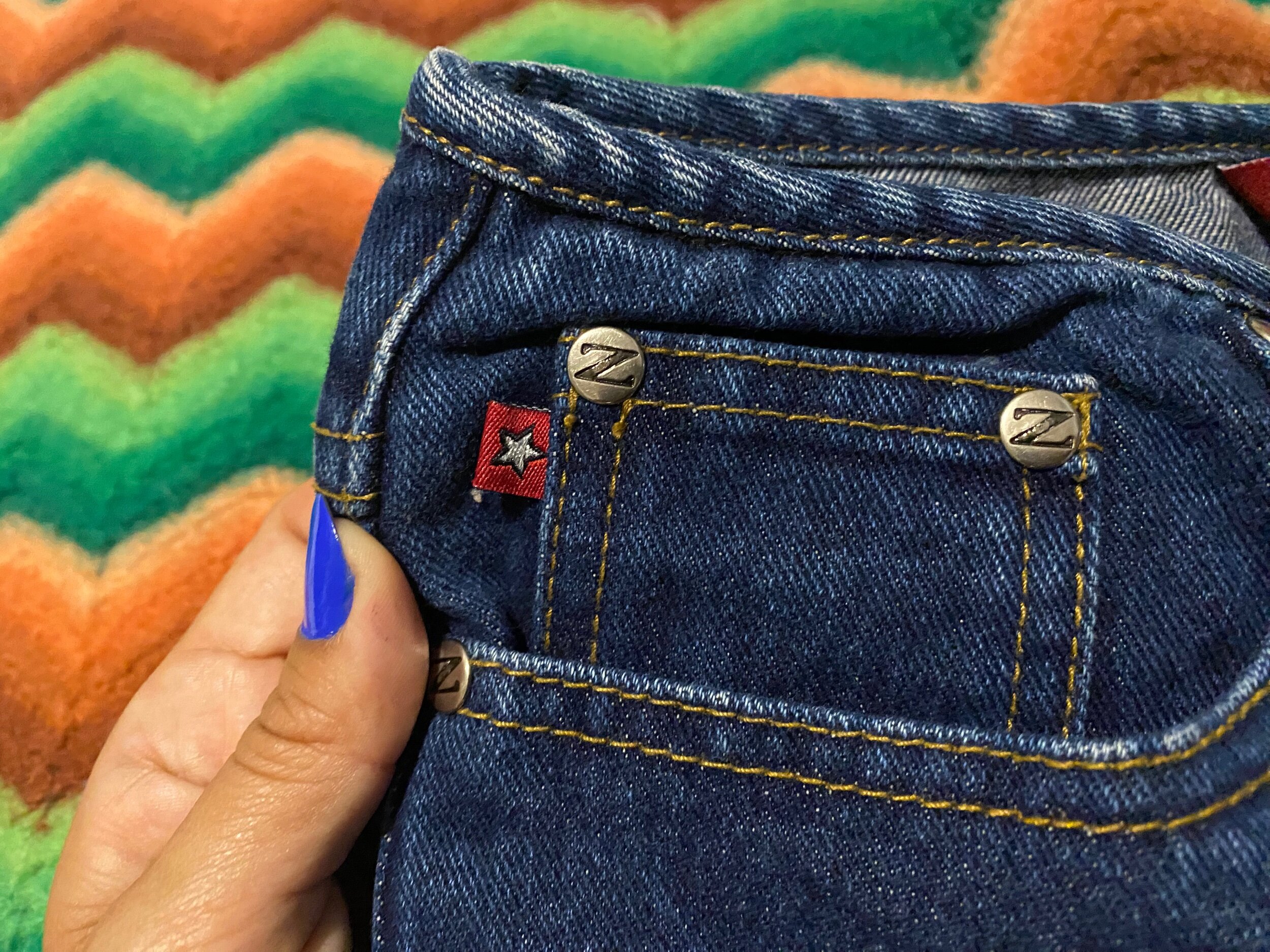 0DF8F5DF-AA23-470B-A0B9-CD1A67E8E517