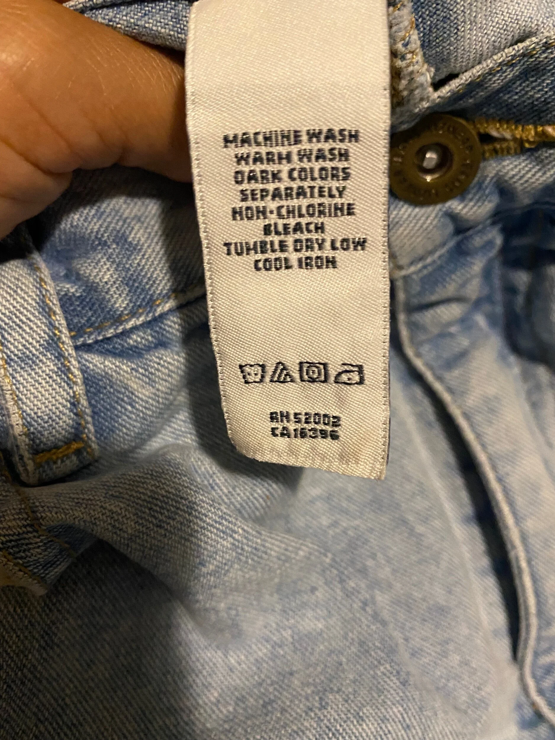 38FD7FBF-555C-4913-82D9-FE6771FA681F