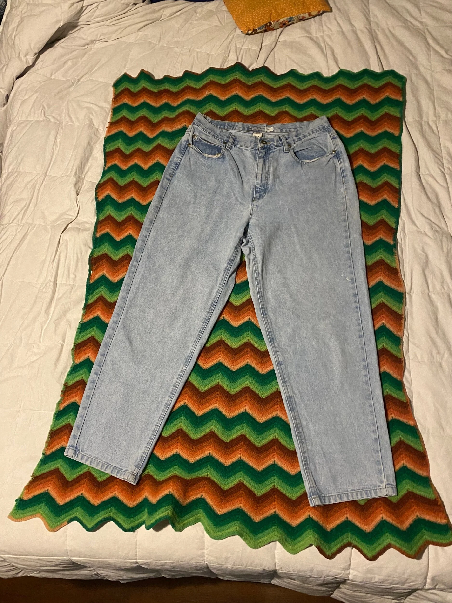 4AB26AAE-AFBE-4BE8-B79D-08CAD4F31DE1