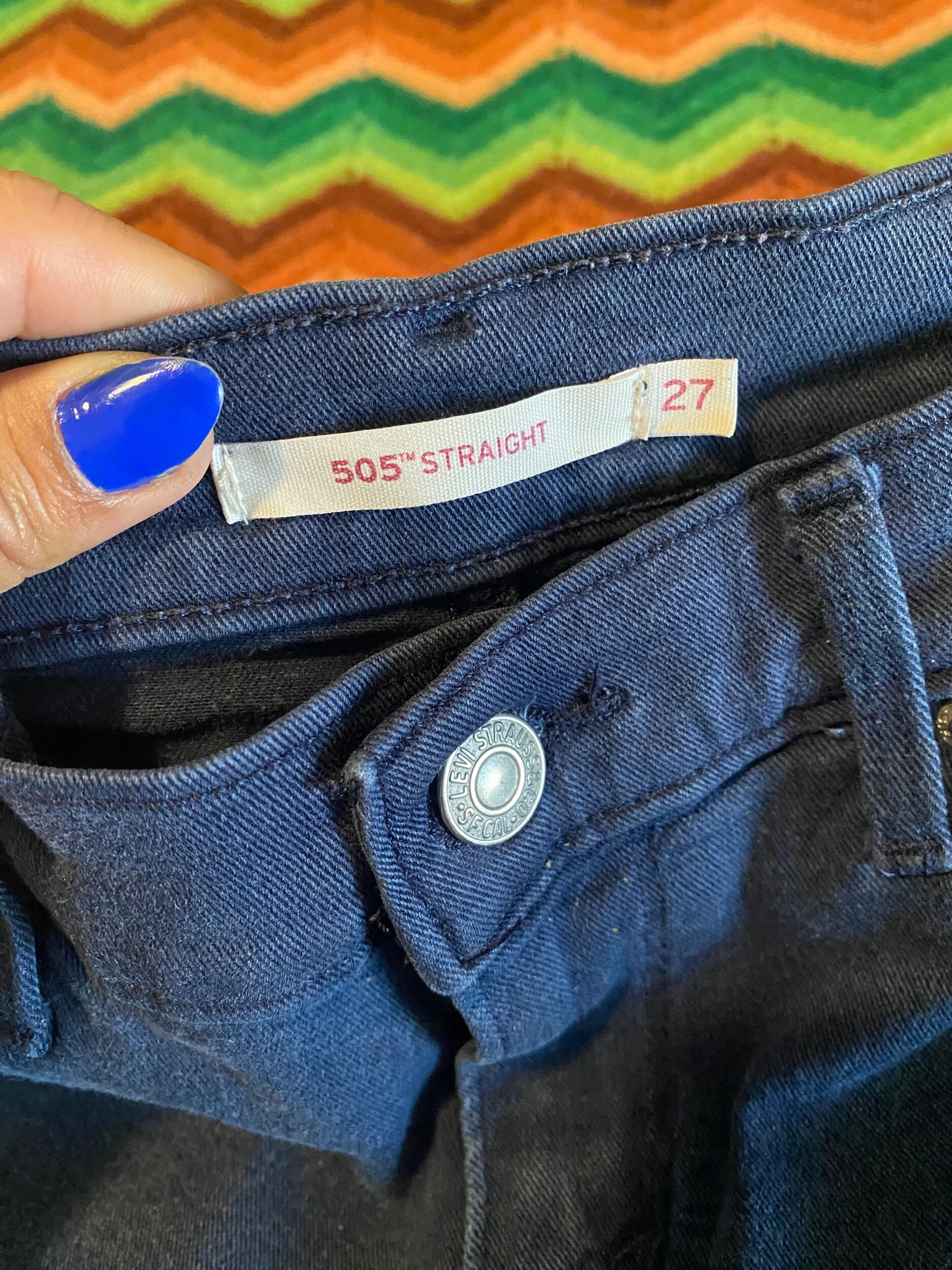 F67BBB9B-2ED1-4F81-B8B0-6D7458702622