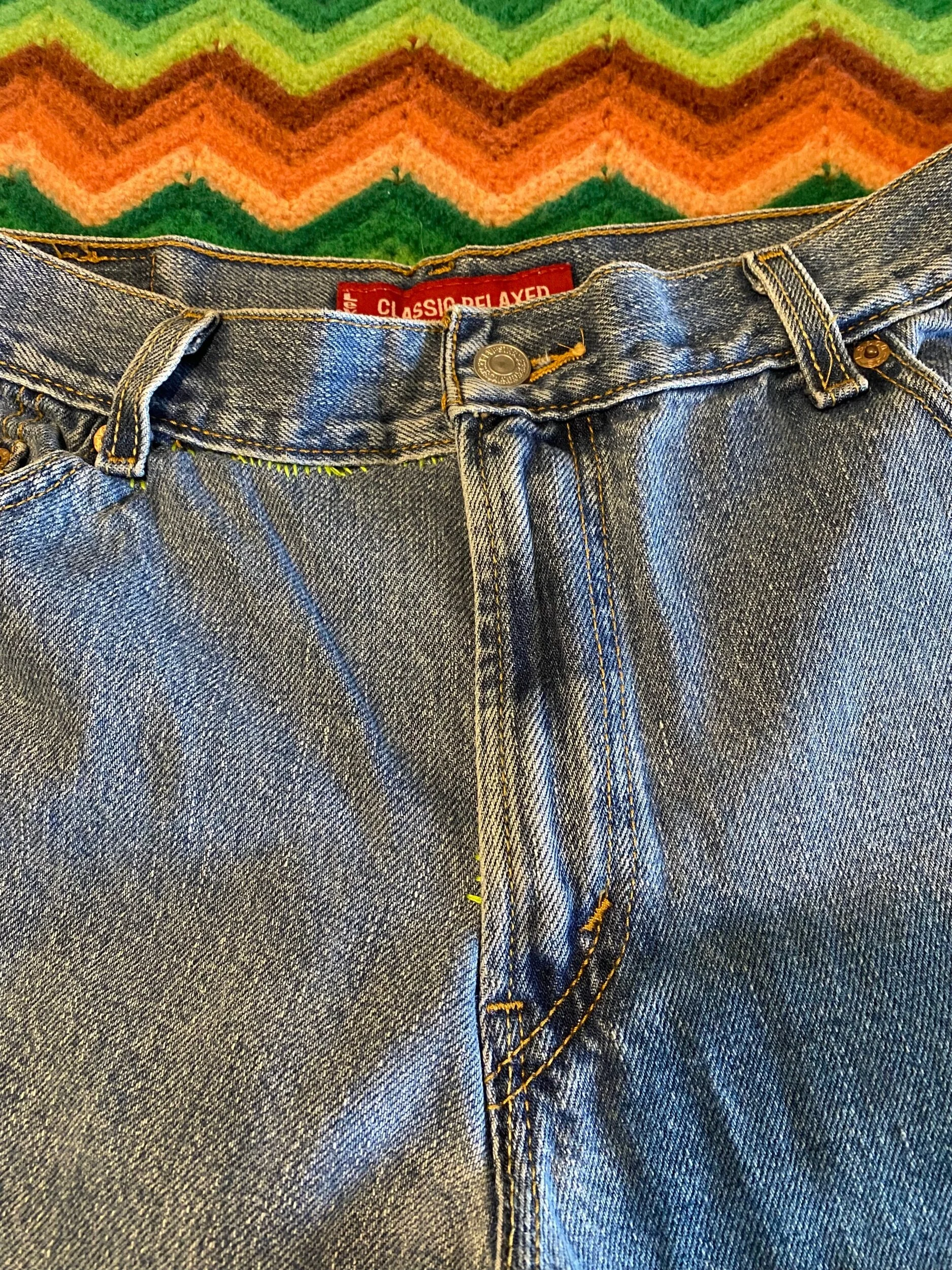 9FDCF64C-3BAF-49A2-9665-43BD97F68CDC