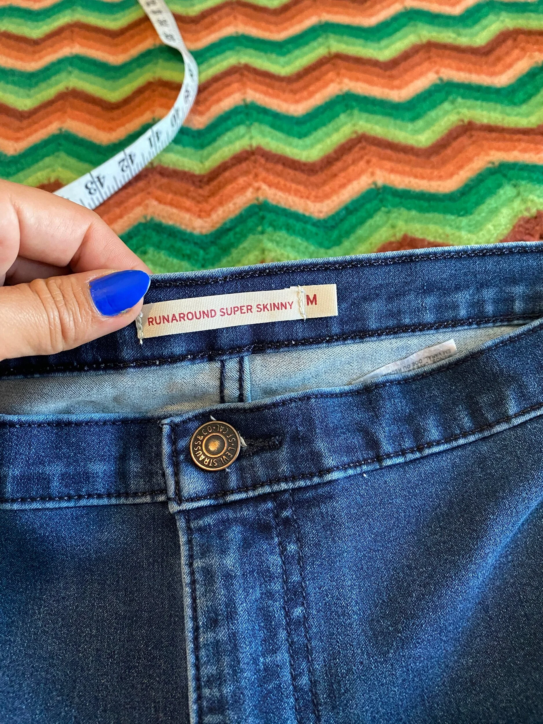 CA0753E3-F08A-4F54-992E-DD0A8E7BAB0F