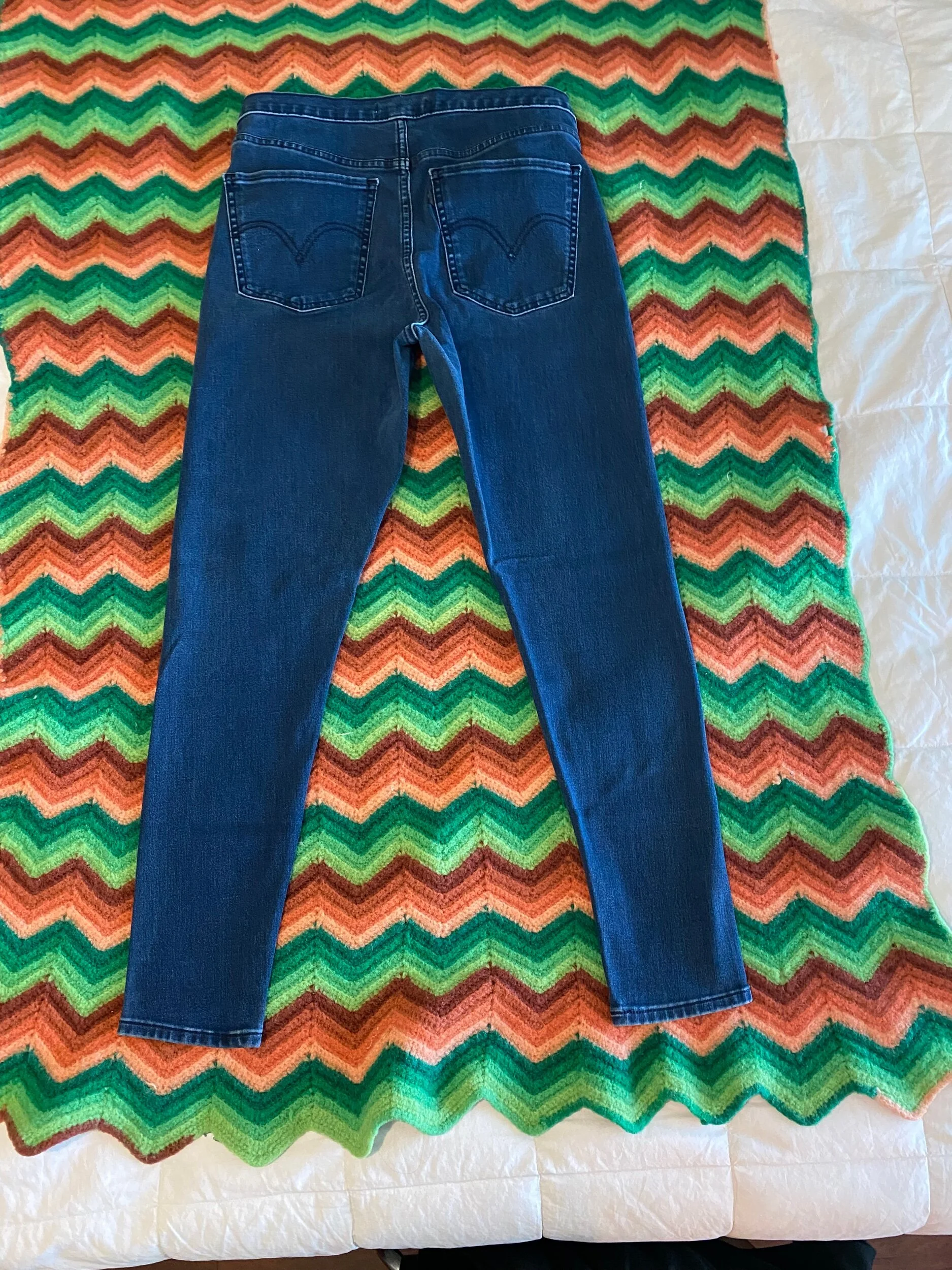 C390FBAC-2DAB-4AD6-80D5-31FD417EBE14