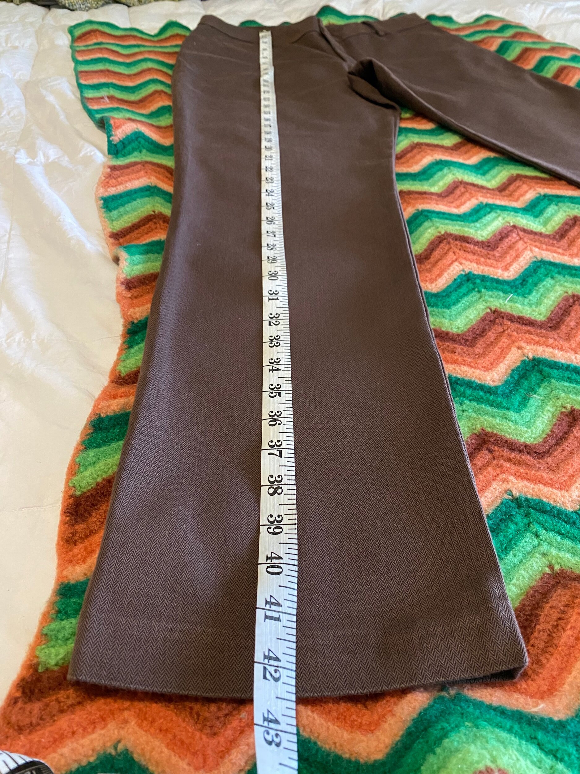 1E579797-C01D-48B7-B6BE-F575DC7DA001