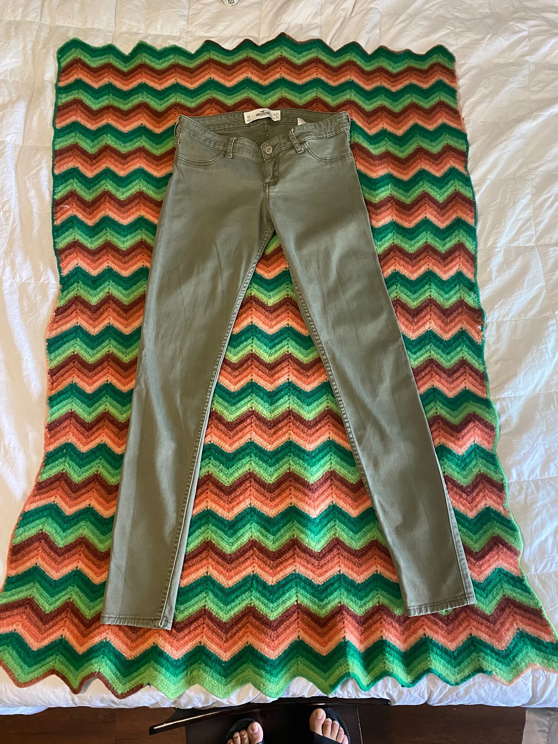 4060BA80-37C5-488E-8916-7DDAEEA9800D