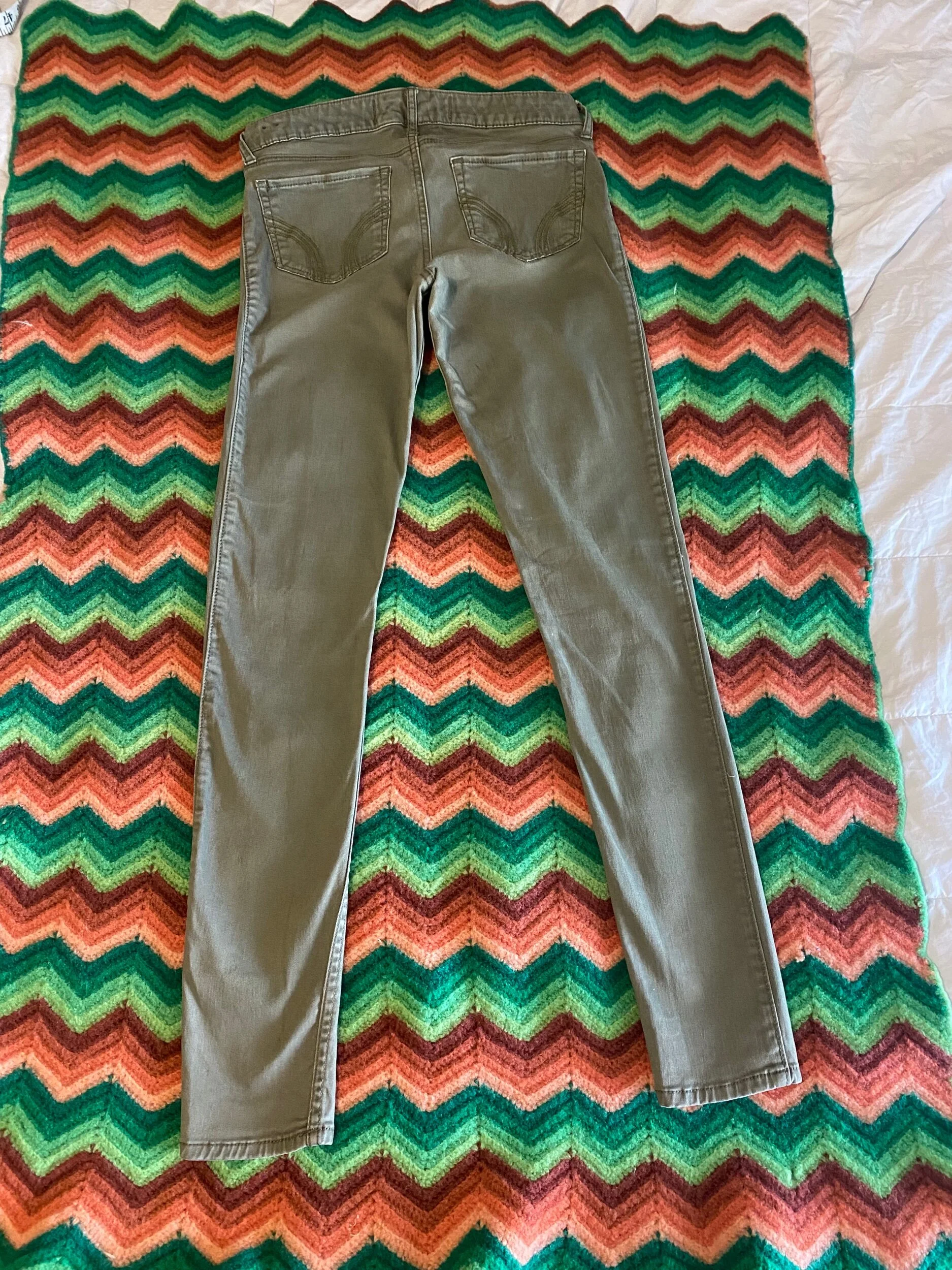 226E3386-7B75-4936-BC82-54130C77E5DC