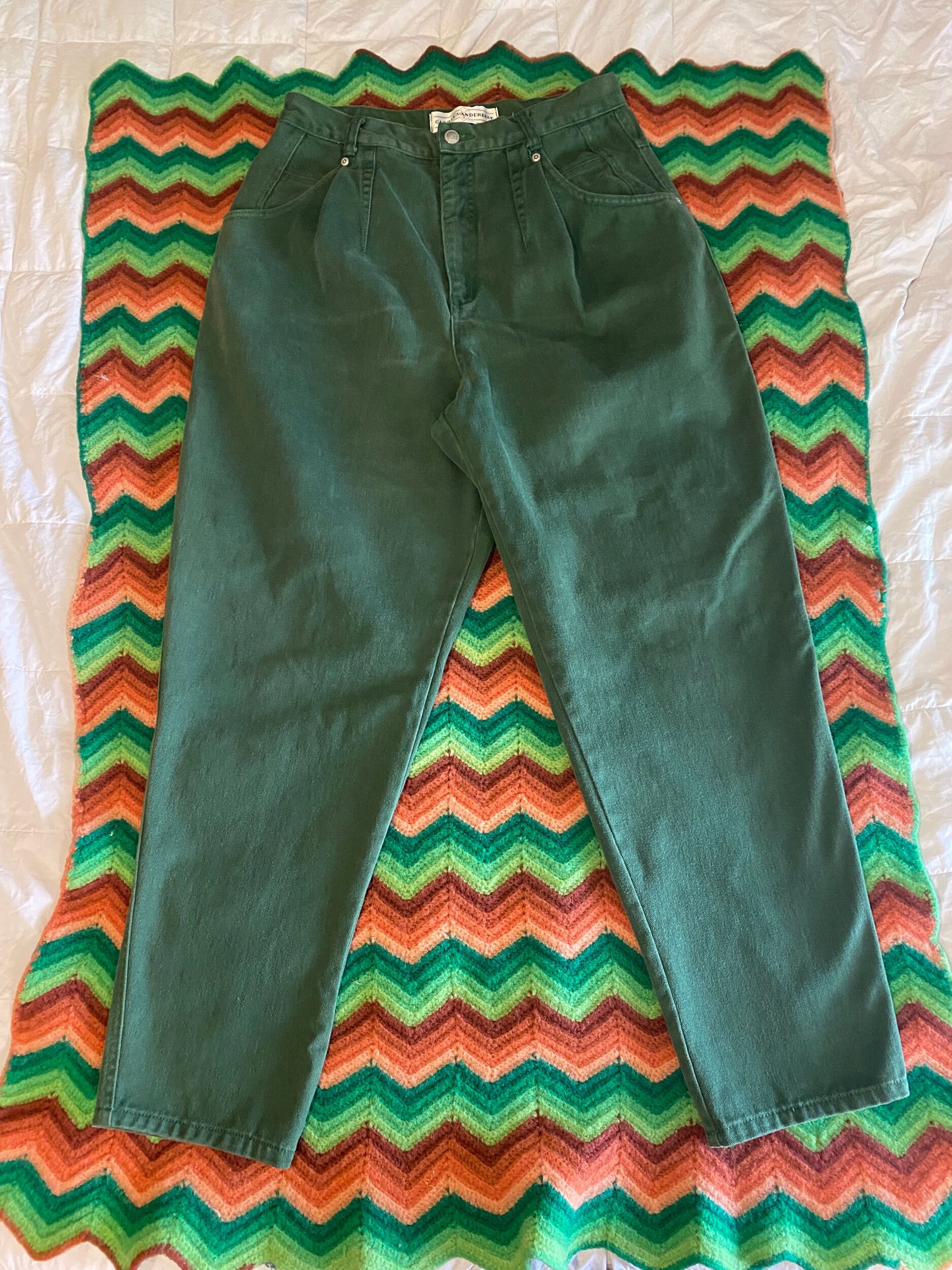 AFF2F86E-1409-4E2A-89FE-EF2394C171C6