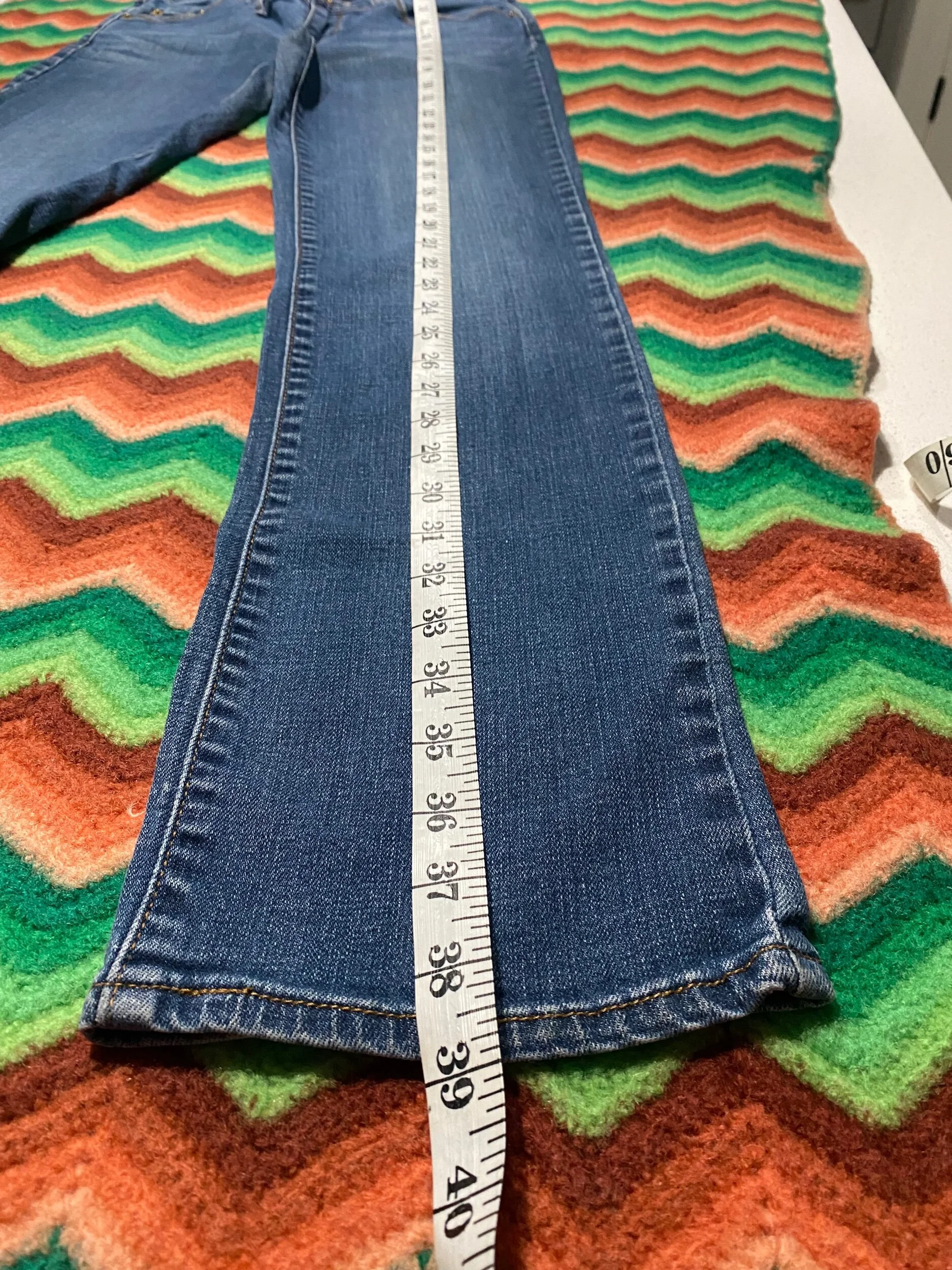 B5C4BC76-5F6C-4D0B-A40A-6FB93B9ECA1C