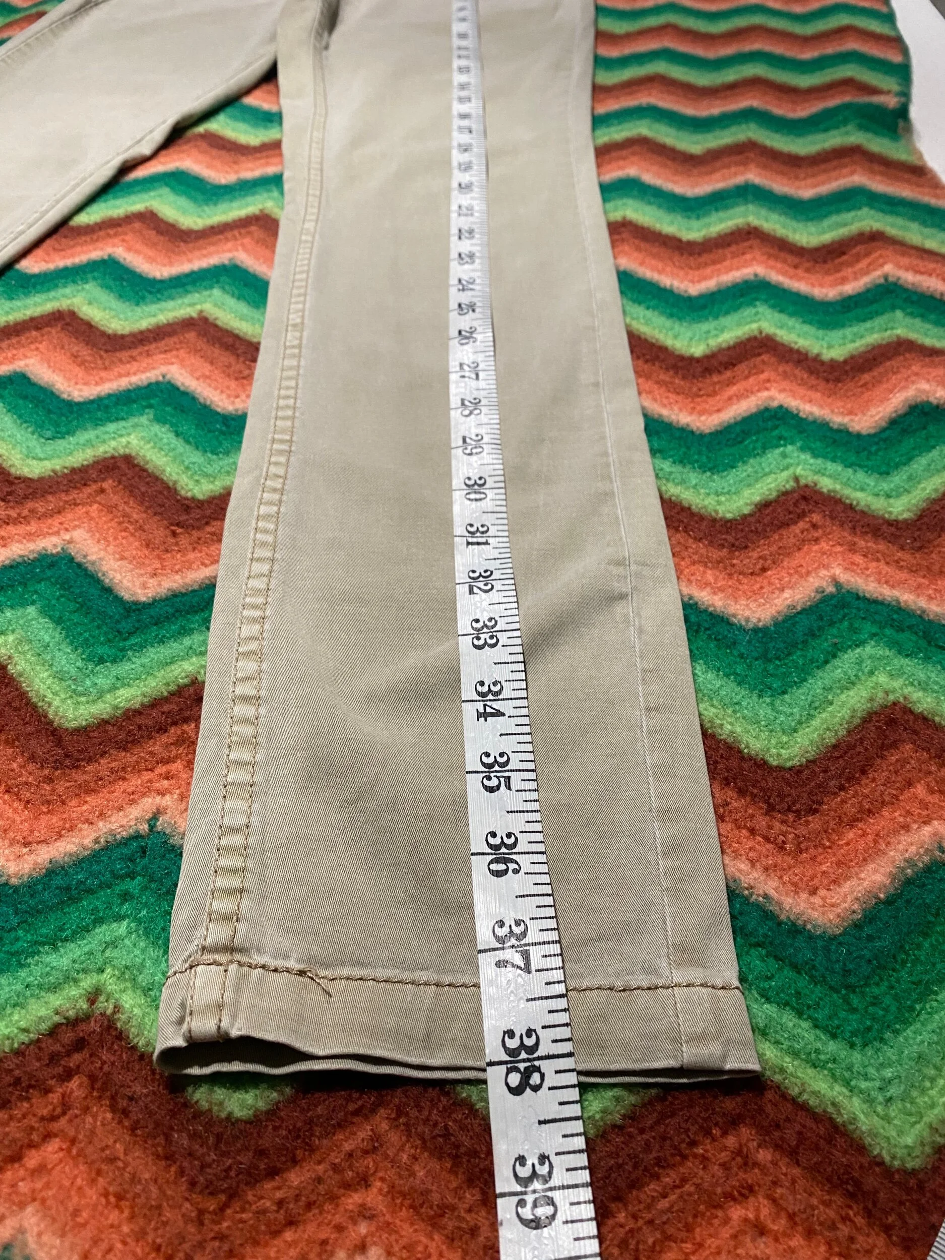 B3321389-3F6F-4D43-9EE6-8A5F2D7C7BD8