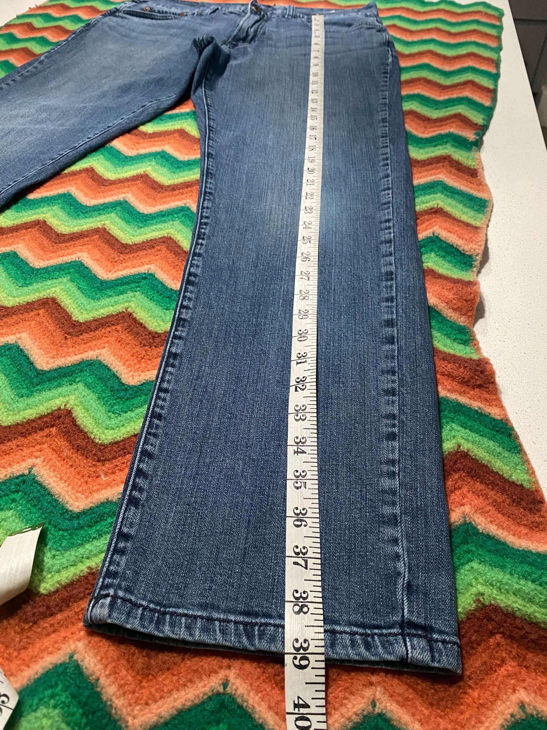 5CEBE7DB-60B0-4975-947D-4DA3D4F5665E