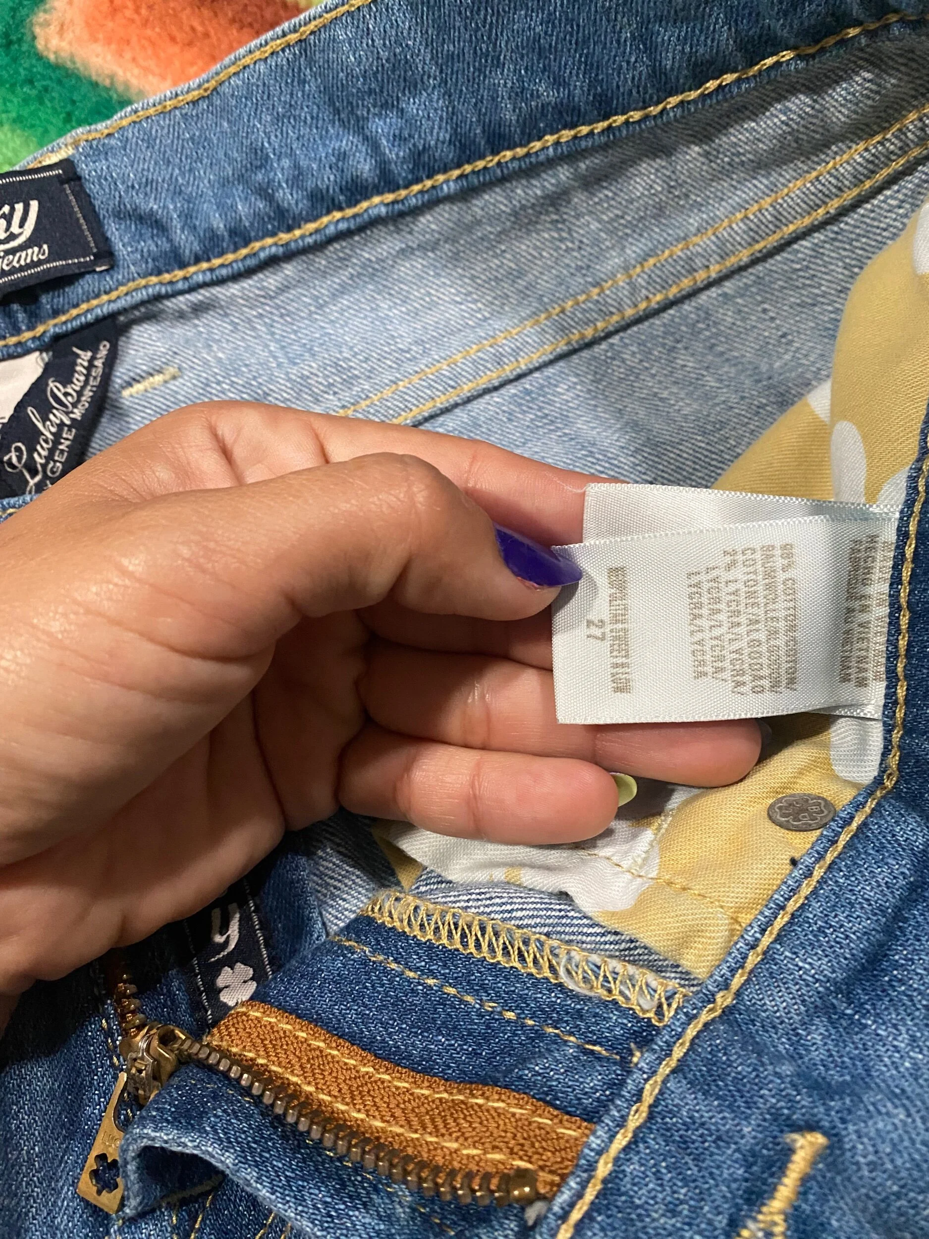 6BB46FD4-6207-409C-8C89-E086D4978E38